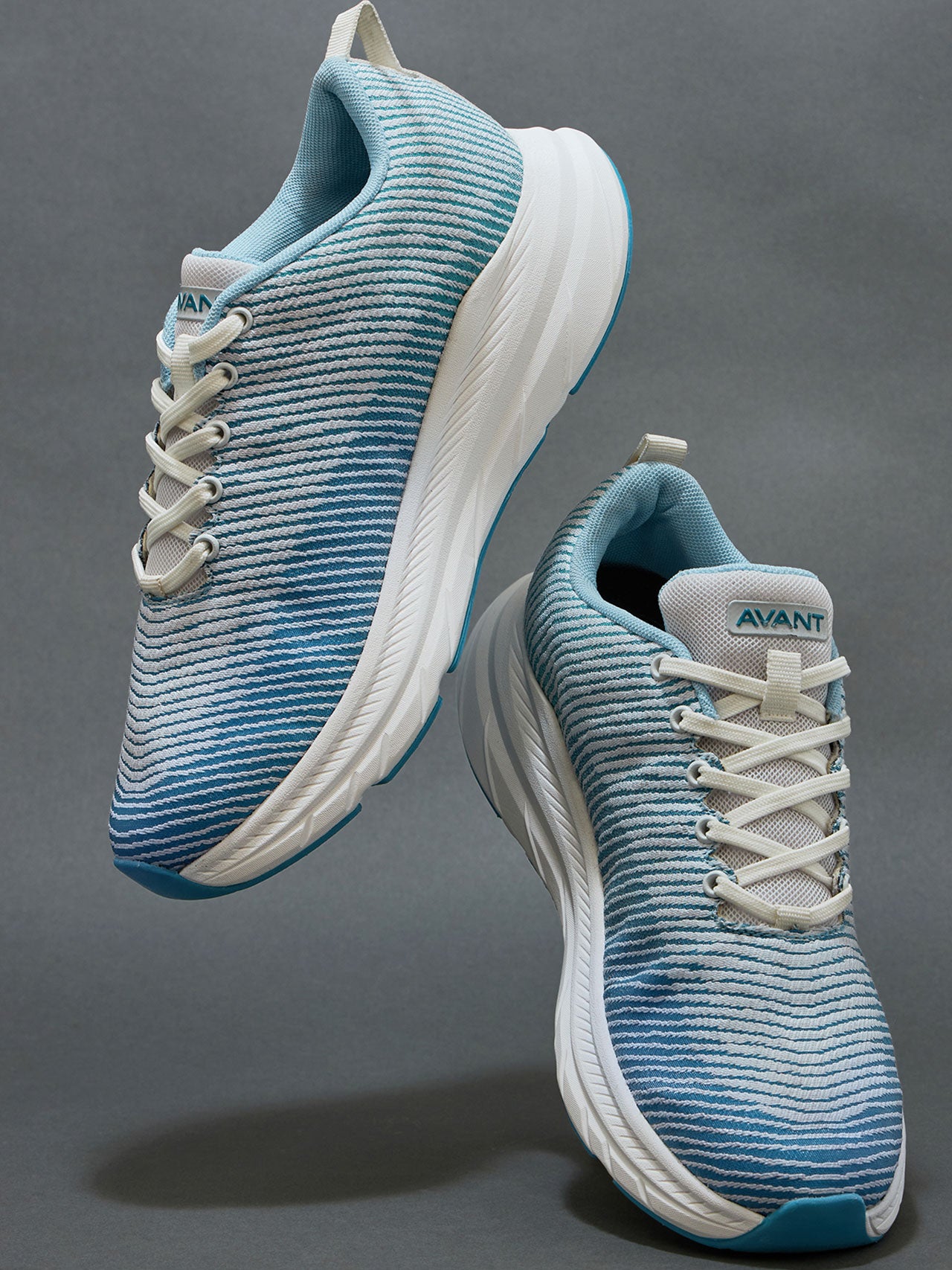 Avant Men's Matrix Running Shoes-Blue