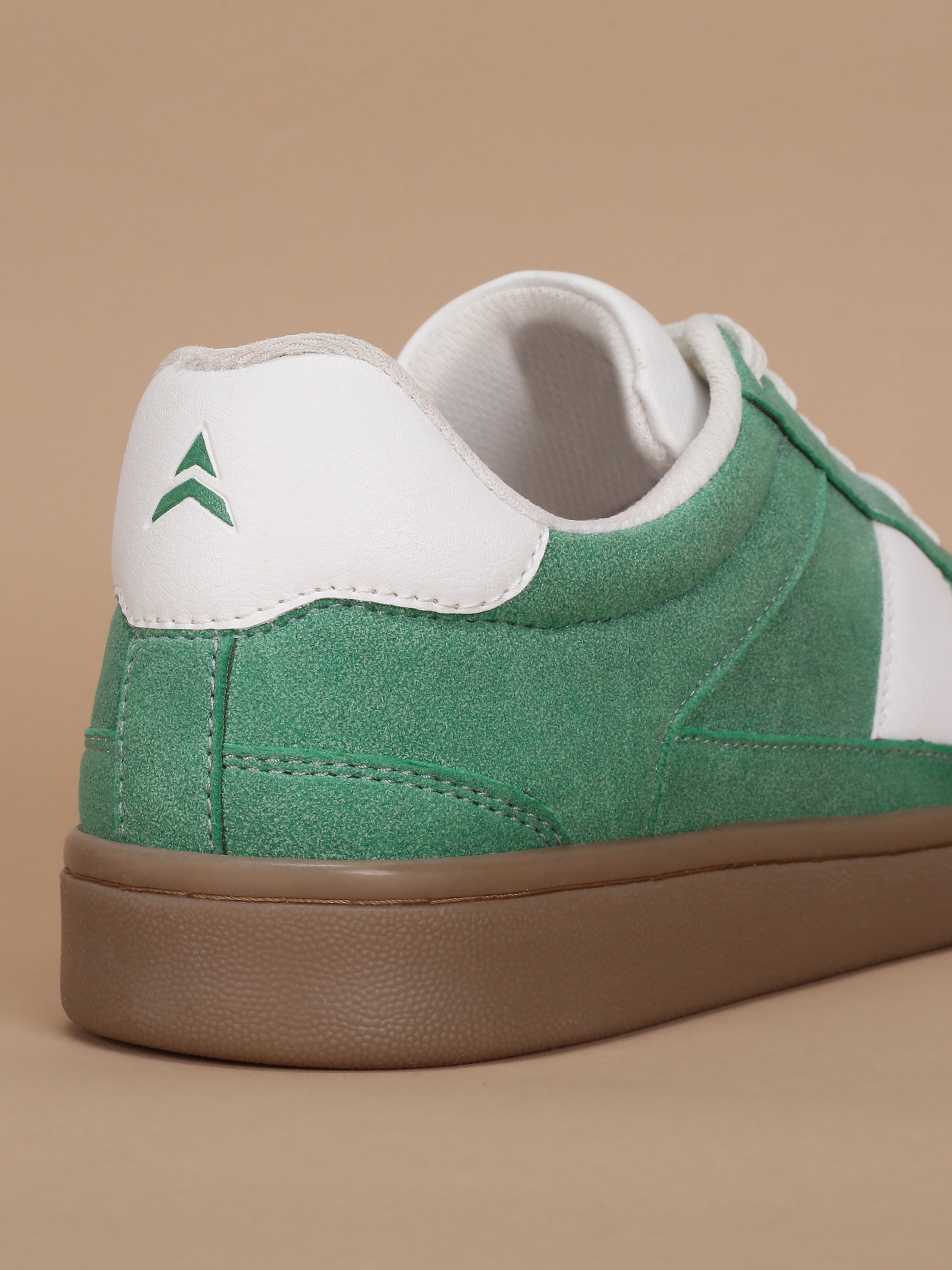 Avant Women's Arche Sneakers - Green/White