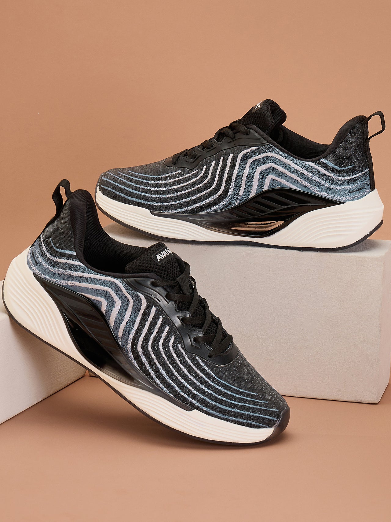 Avant Men's Cyclone Running Shoes - Black/Navy Blue