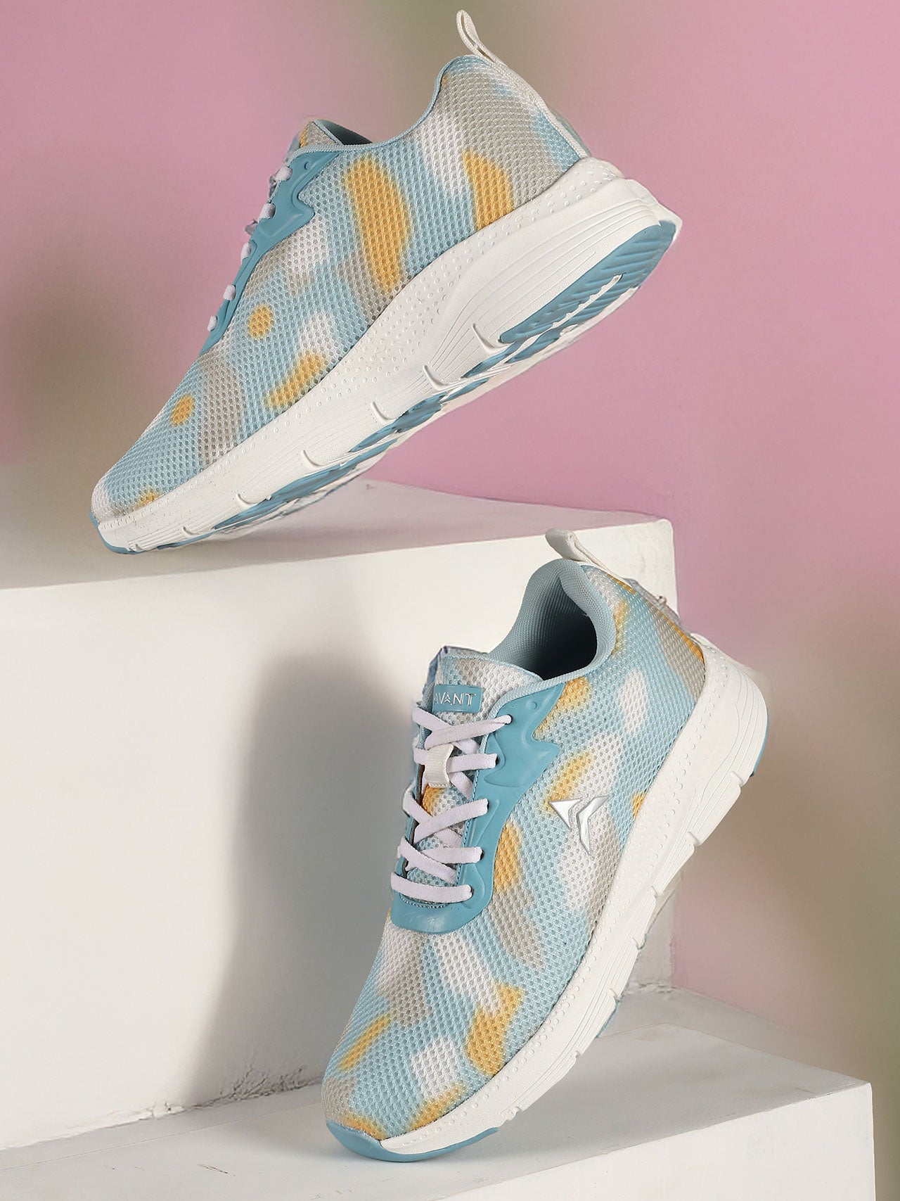 Avant Women's Smoothfit Running Shoes - Blue/White