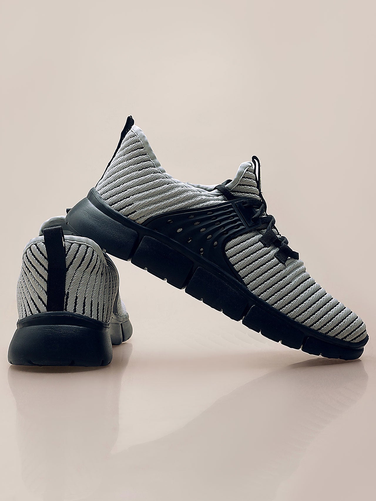 H fe3997d3 5a11 4bf2 a3c3 de5e03e87c20