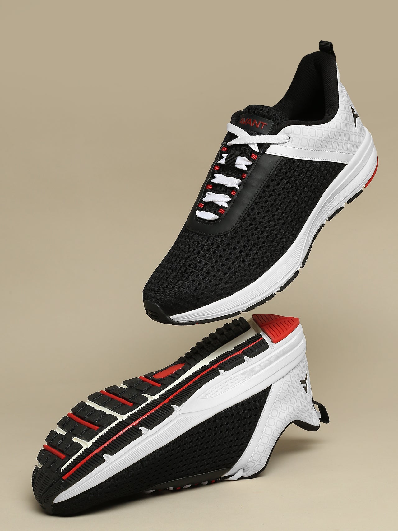 Avant Men's PowerPace Running Shoes - Black/White
