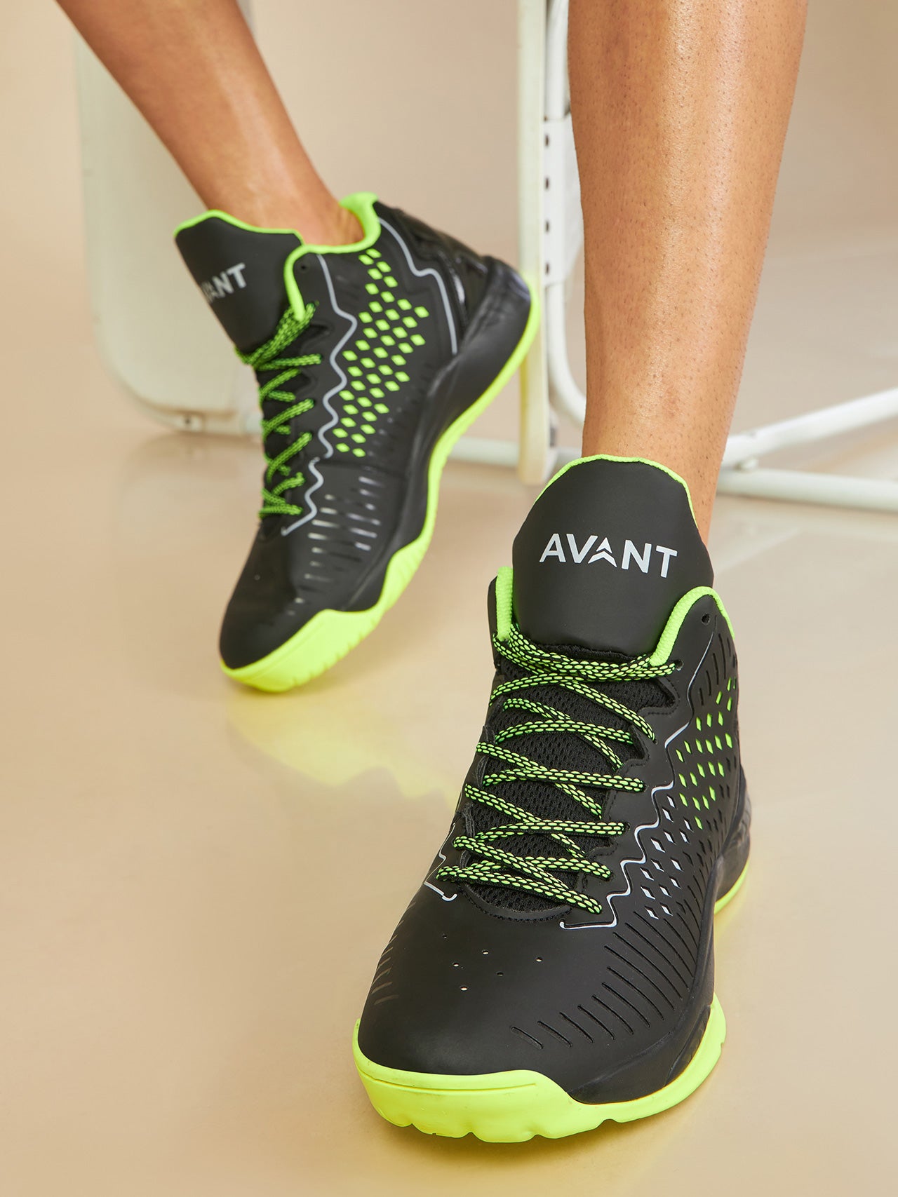 Avant Men's ElevateX Sneaker Shoes - Black