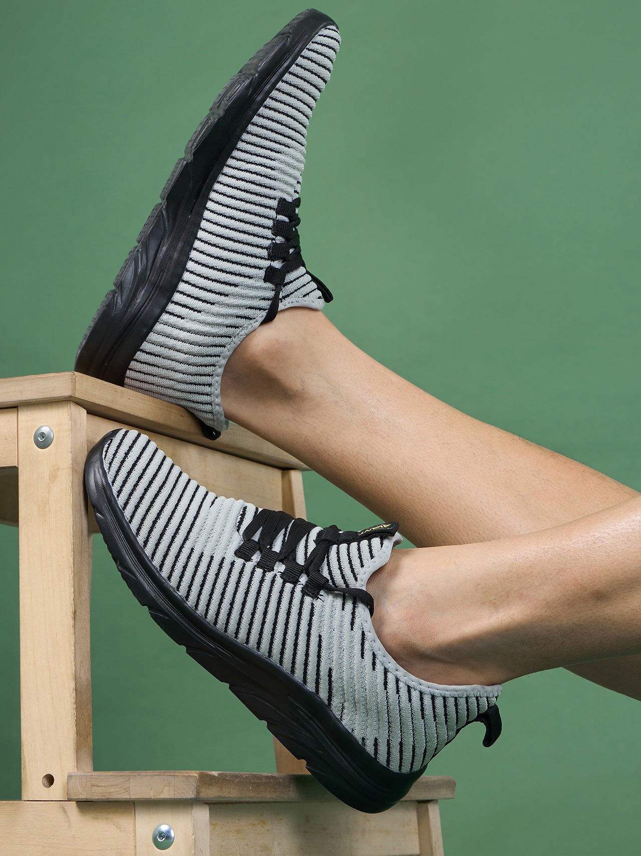 Avant Men's Maze On Walking shoes- Grey