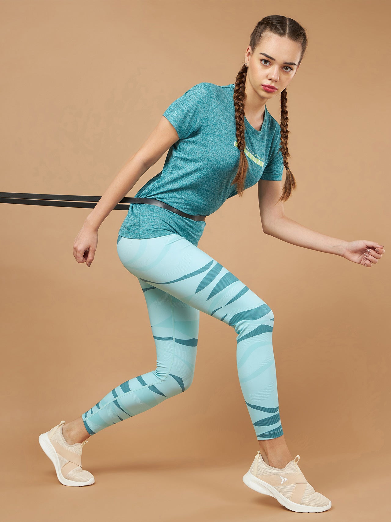 Avant Women's Glam Slip-On Walking shoes - White