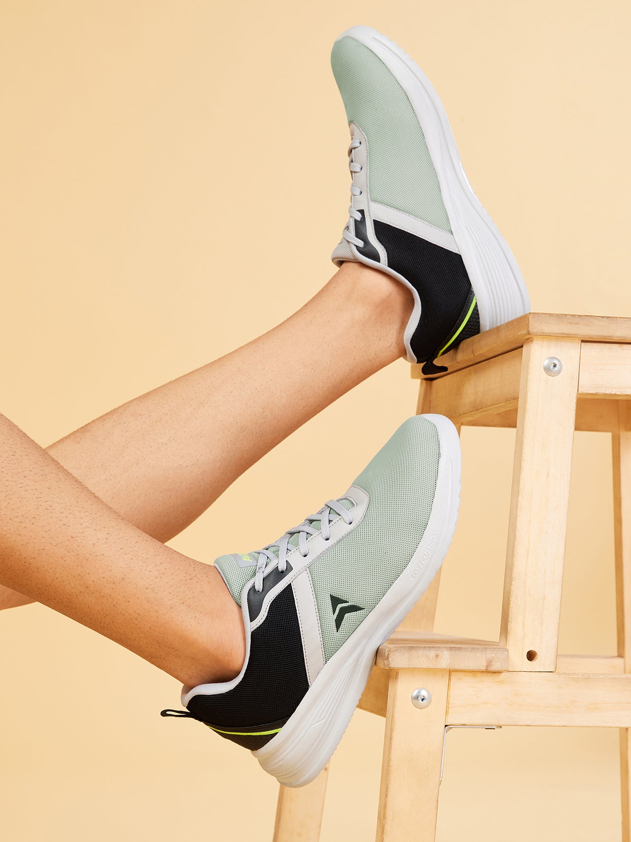 Avant Men's Joyo Walking Shoes-Grey/Black