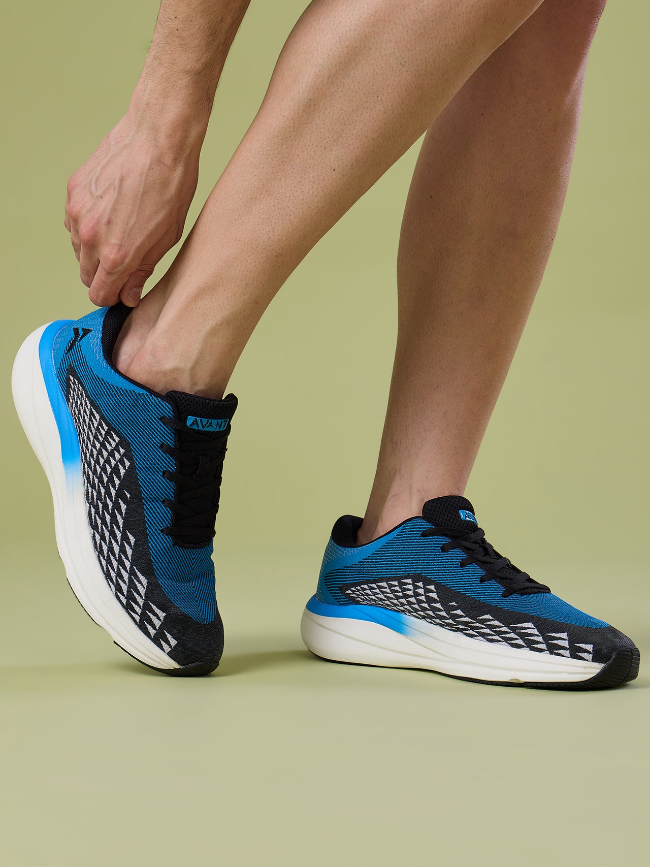 Avant Men's Neptune Running Shoes - Blue/Black