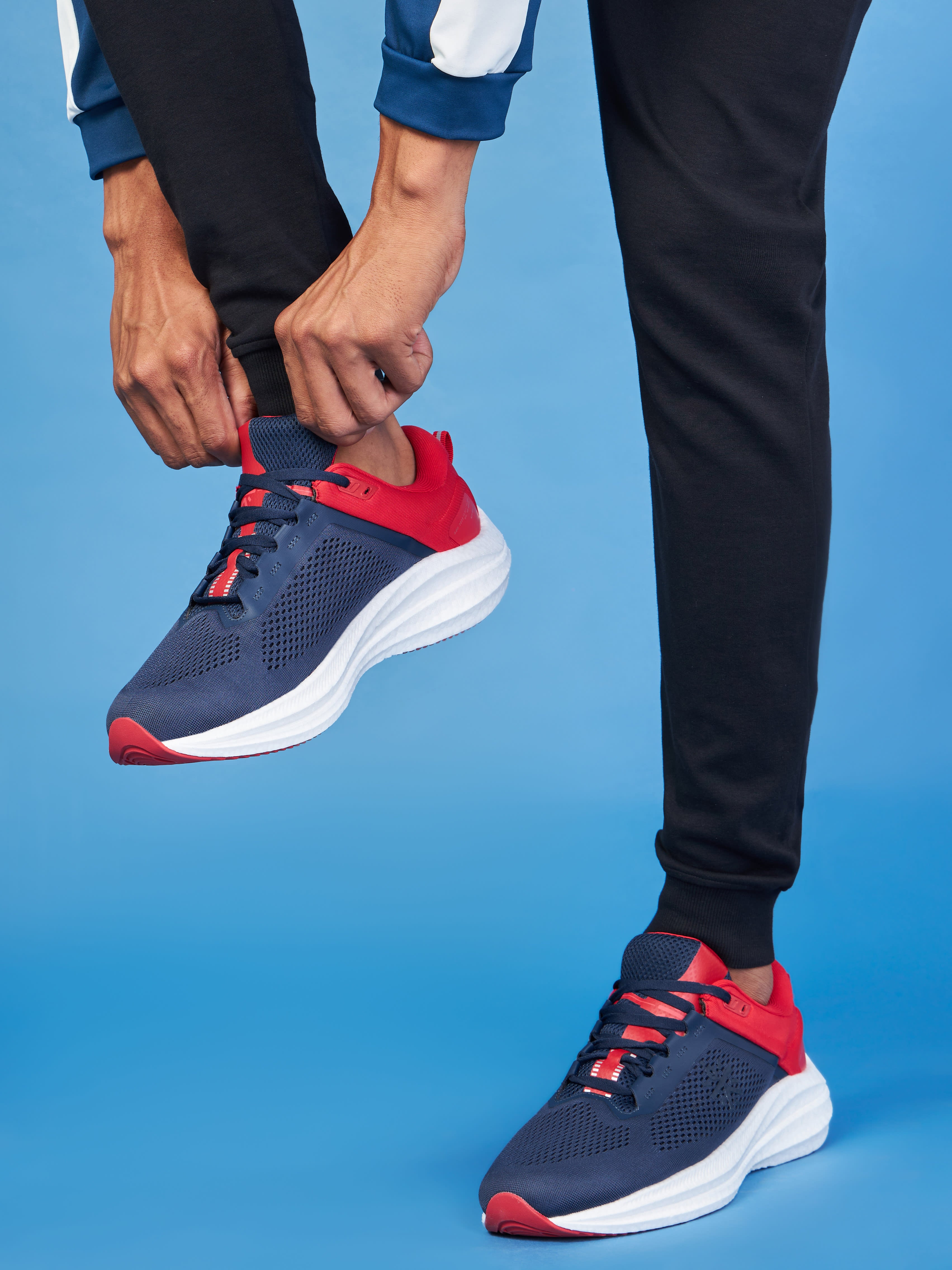 cult Versa Pulse Men Running Shoes - Navy/Red