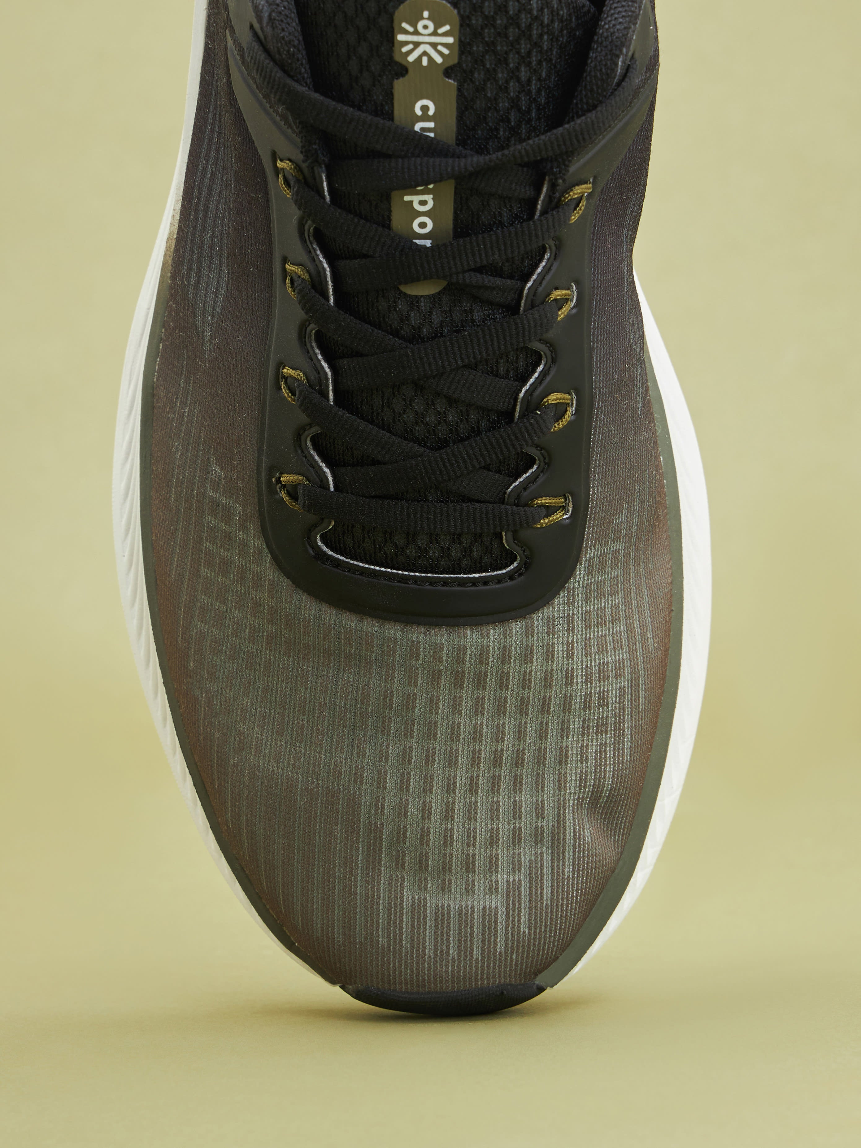 cult Thunderbird Men Running Shoes - Olive/Black