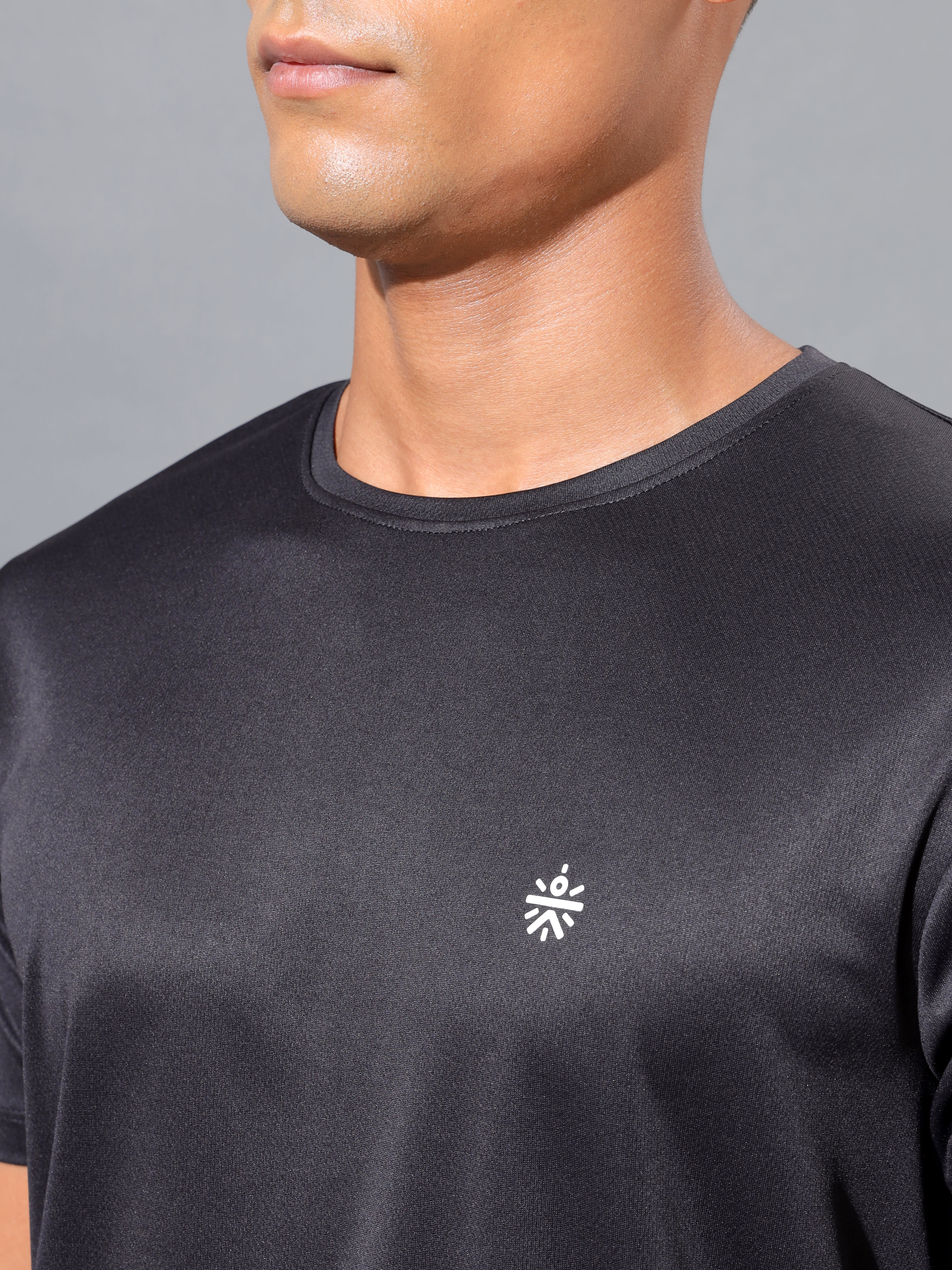 Solid Performance Logo T-shirt