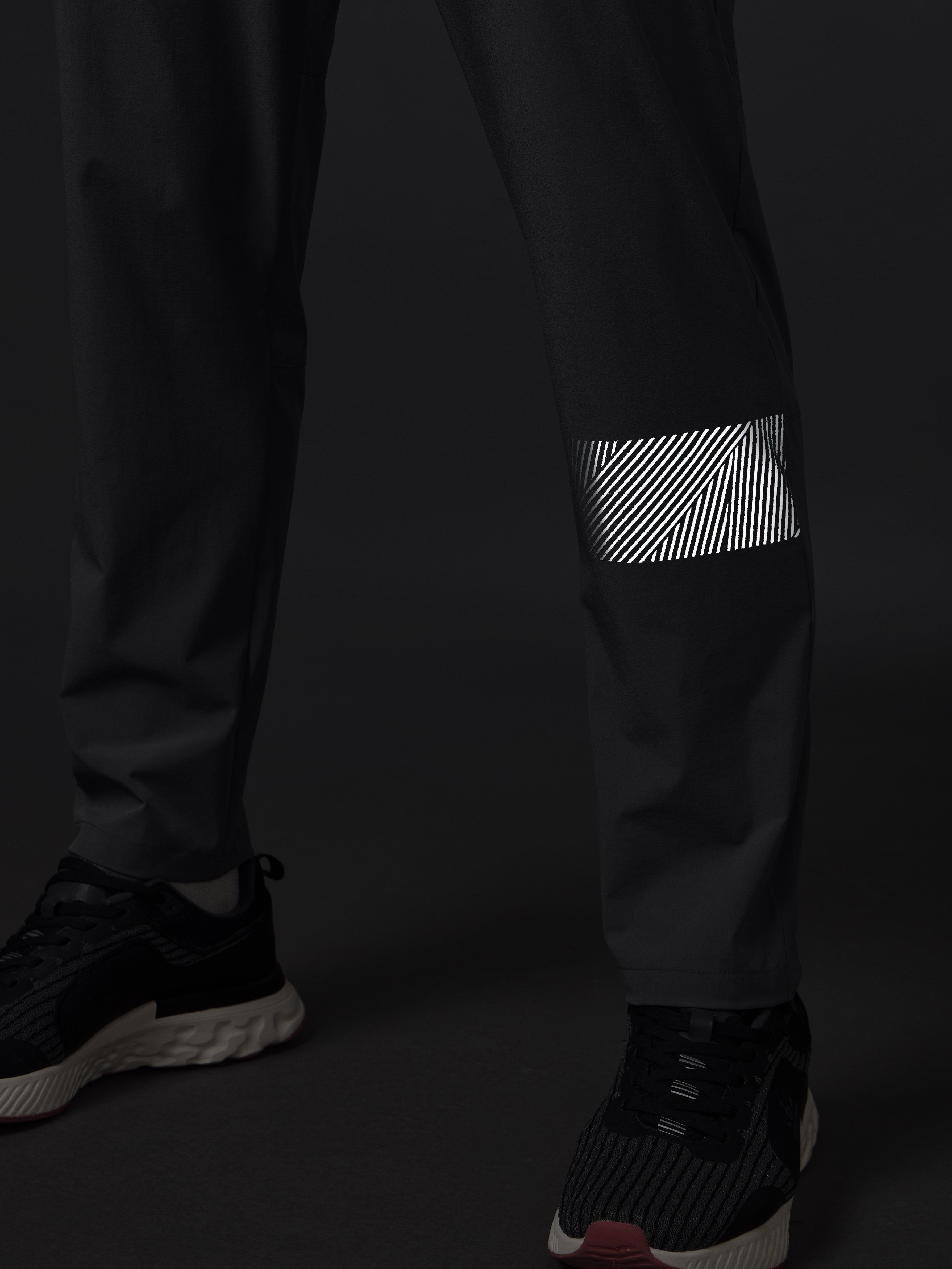 Men's Night Jogger Grey Performance Trackpant