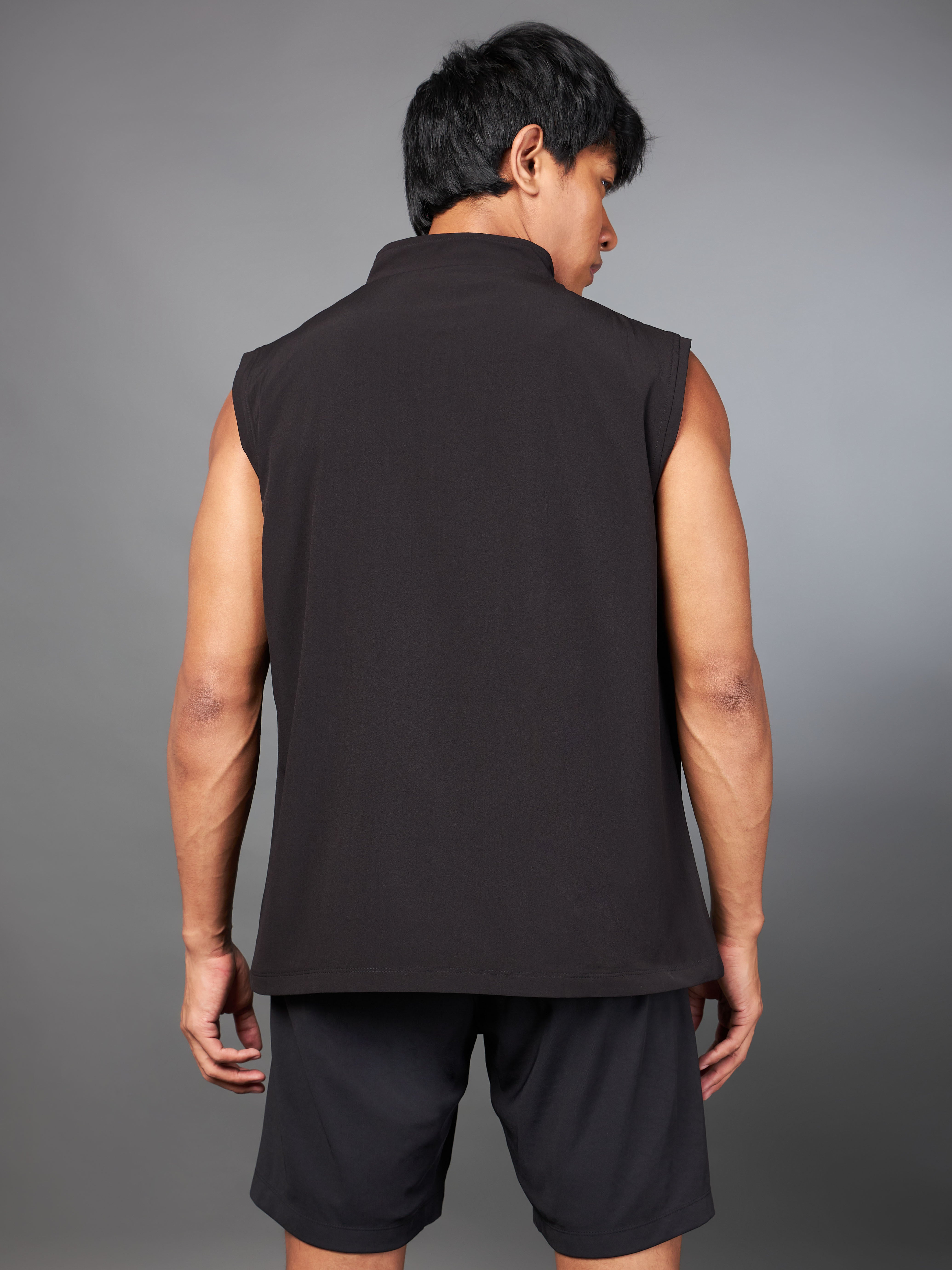 Dawn to Dusk Black Running Gillet