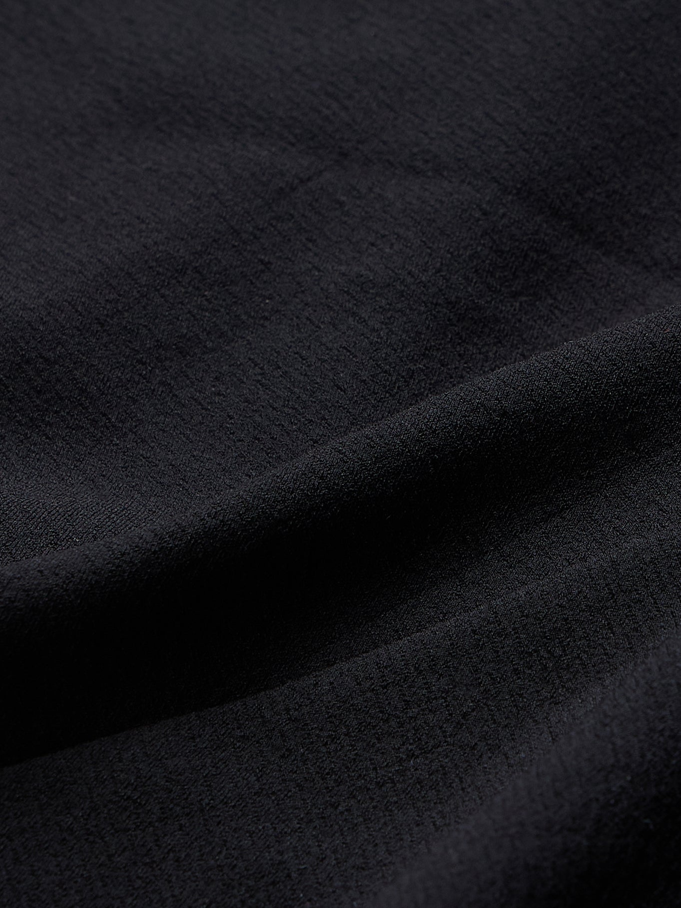 L a2ca63a9 70b7 468c 9068 2e4f3fe66673