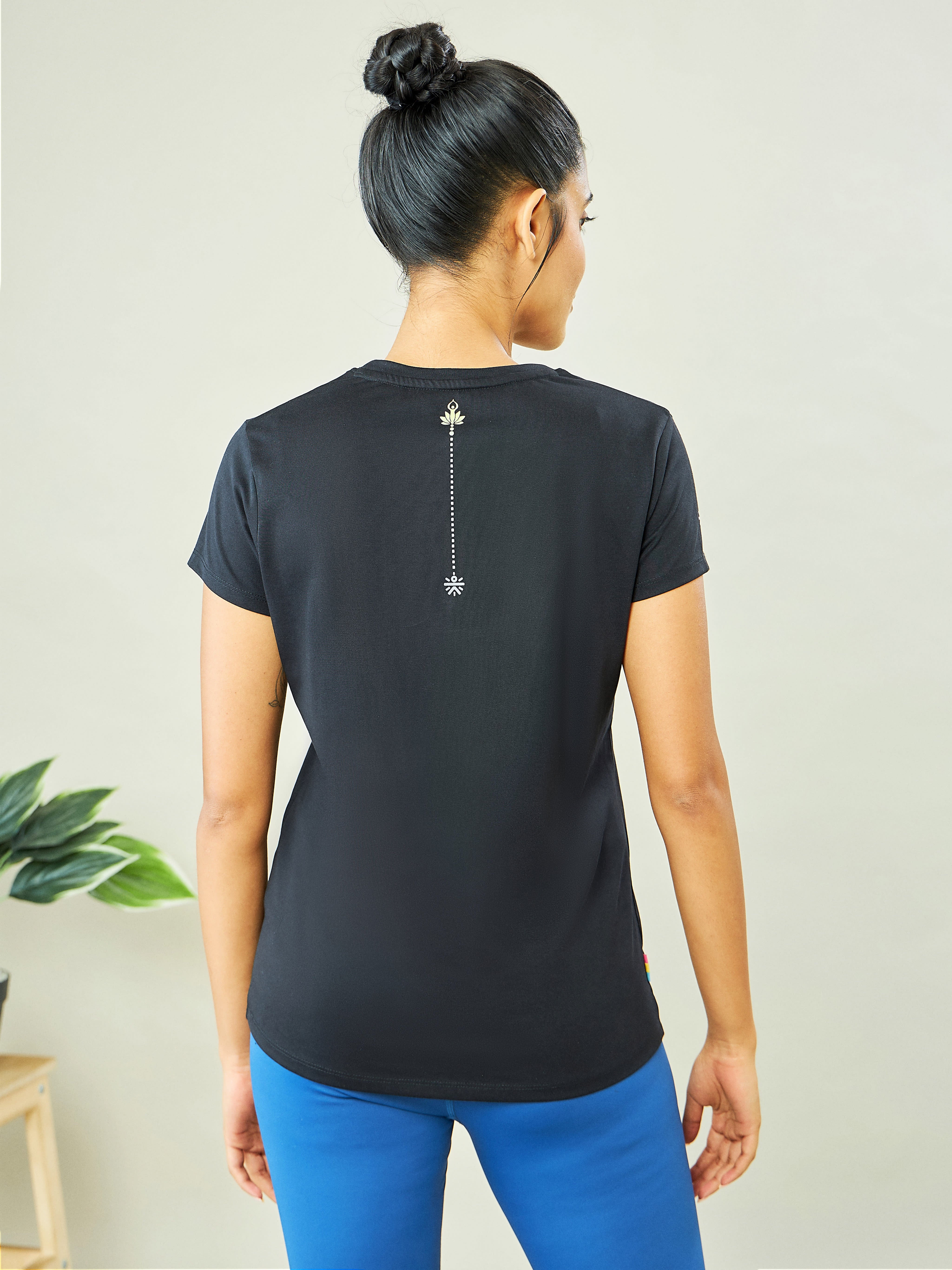 Graphic Print Yoga T-shirt