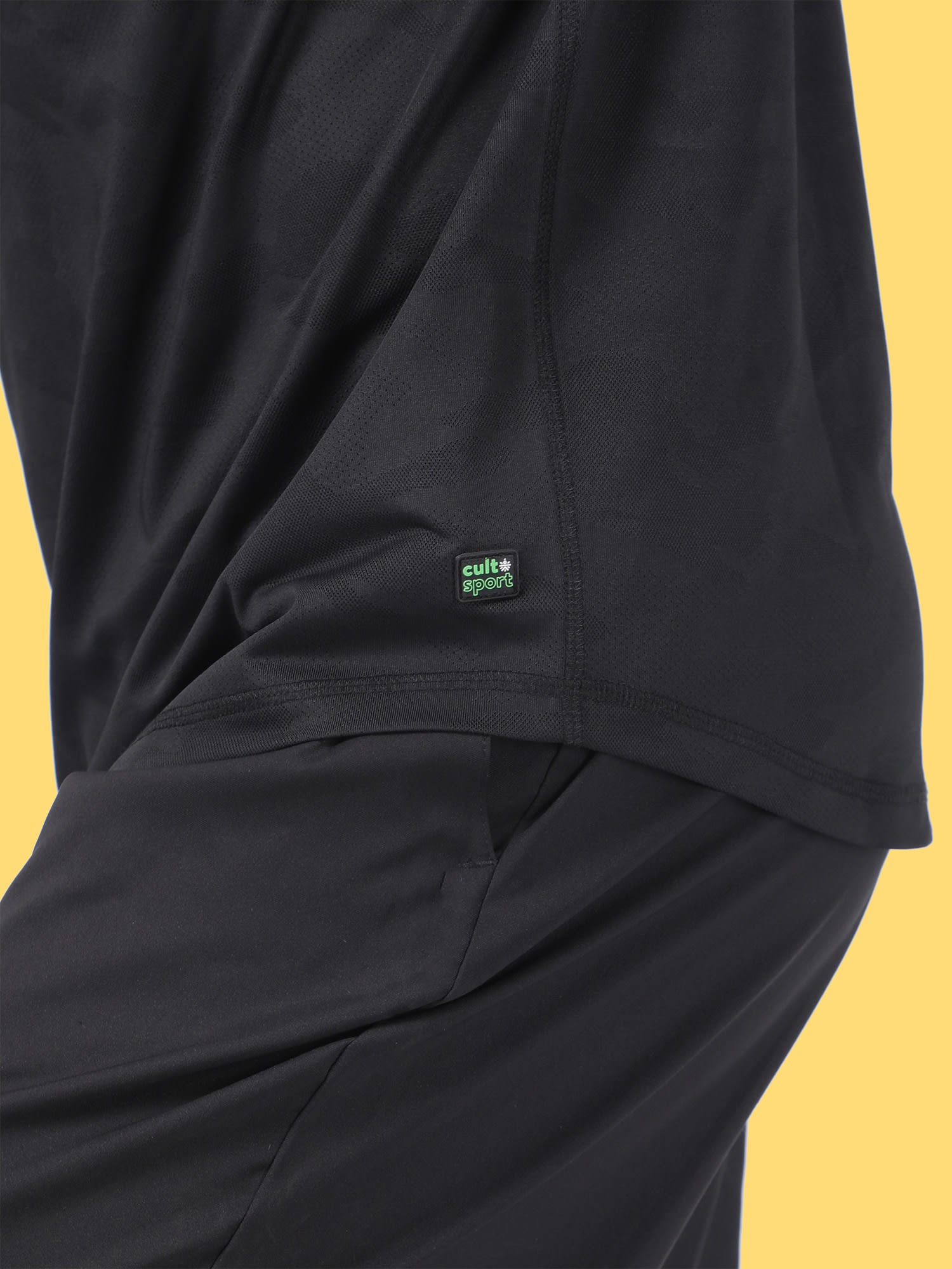 Vital Breathe Black Running Relaxed Tee