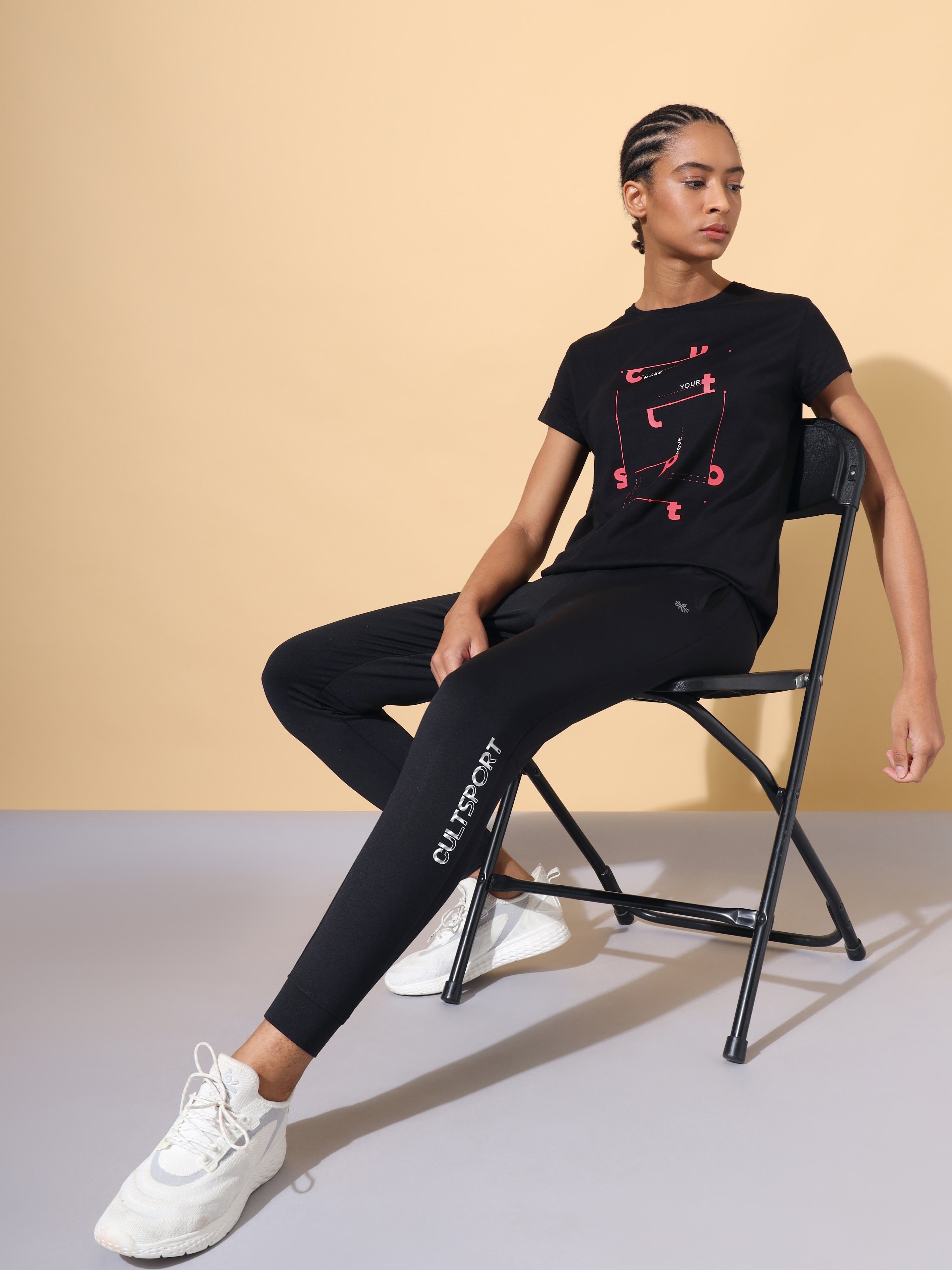 Vitals Graphic Running T-shirt