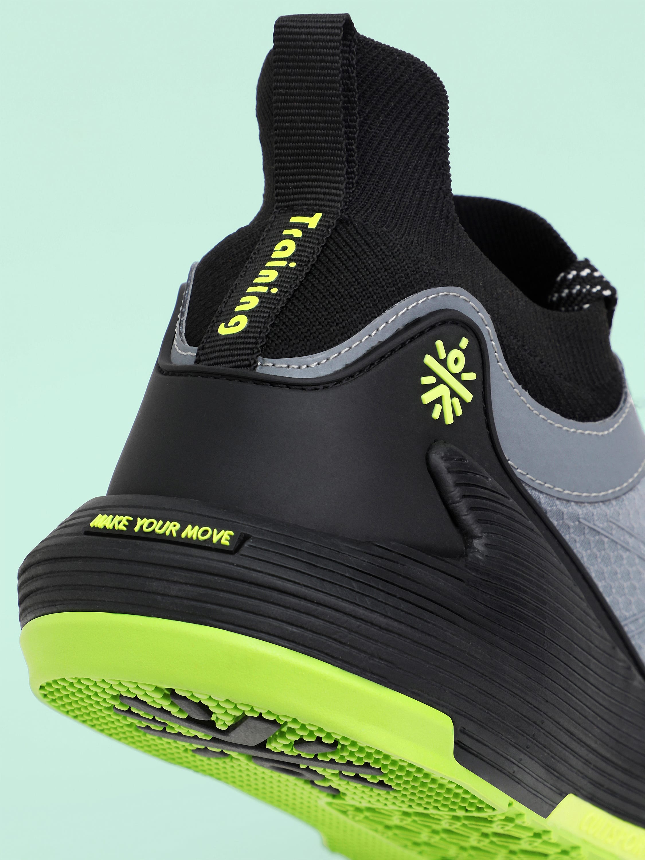 cult Crosstrain Men Training Shoes - Black