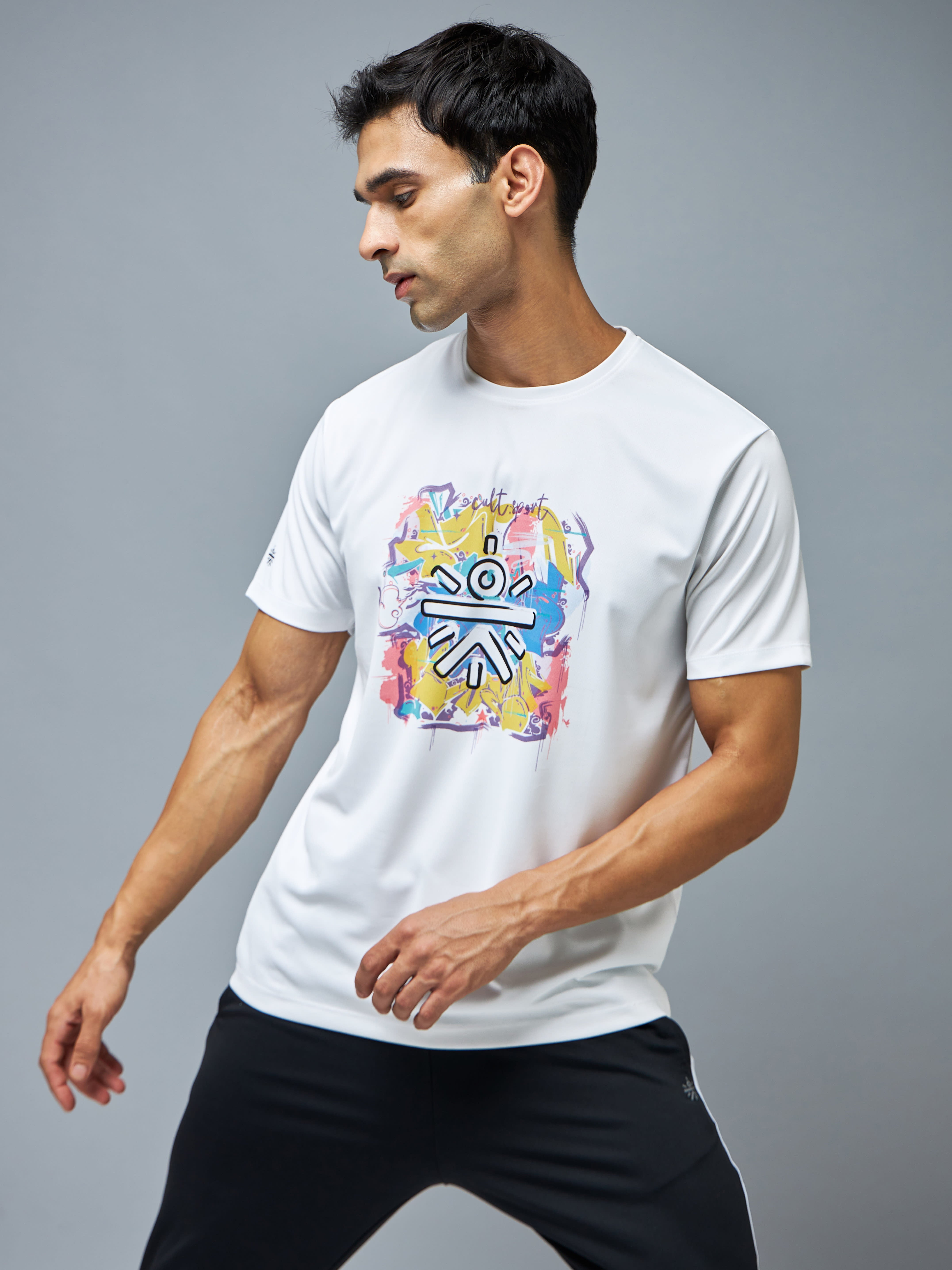 Signature Logo Graphic Training T-shirt