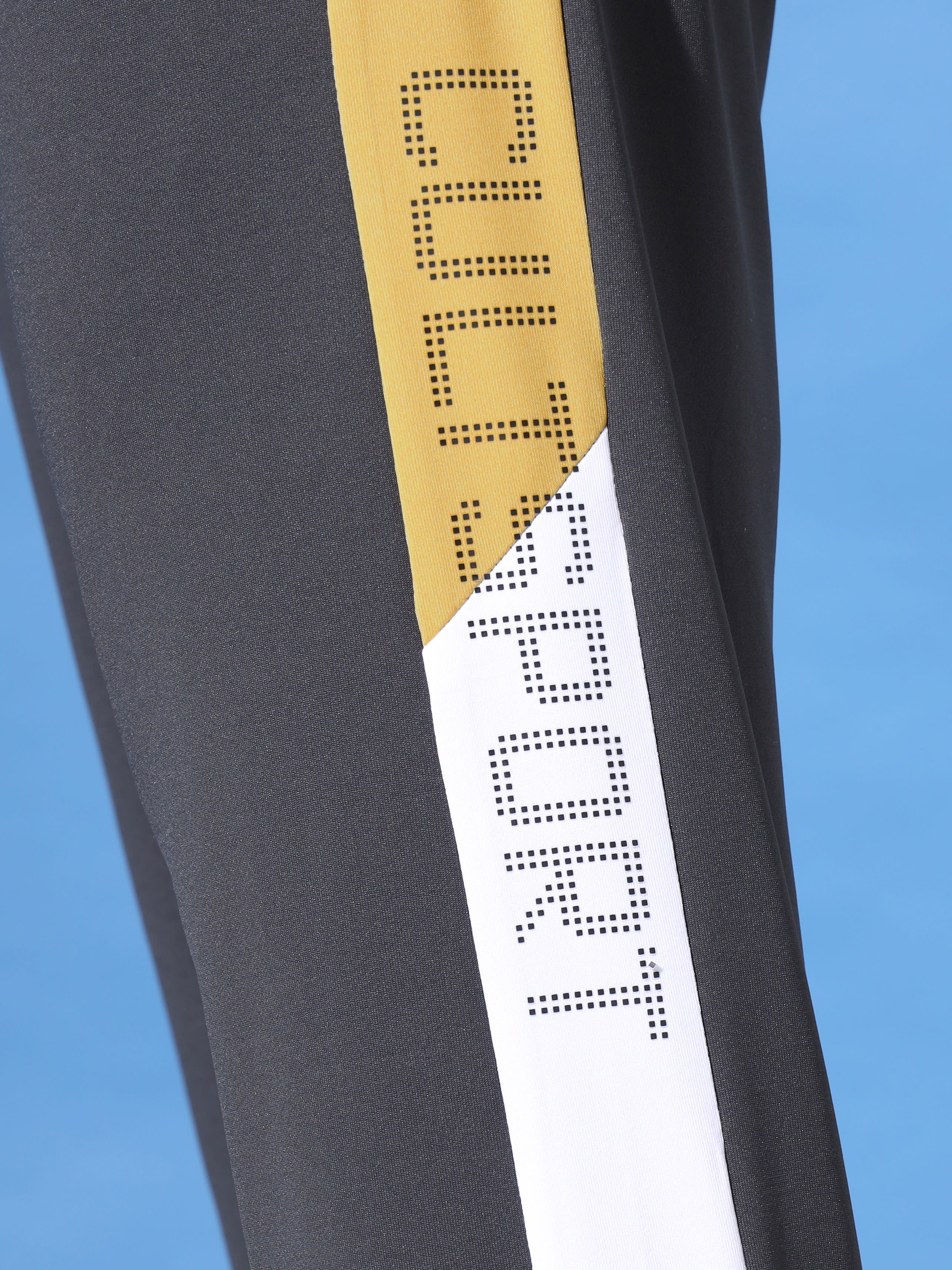 Vitals Solid Running Joggers