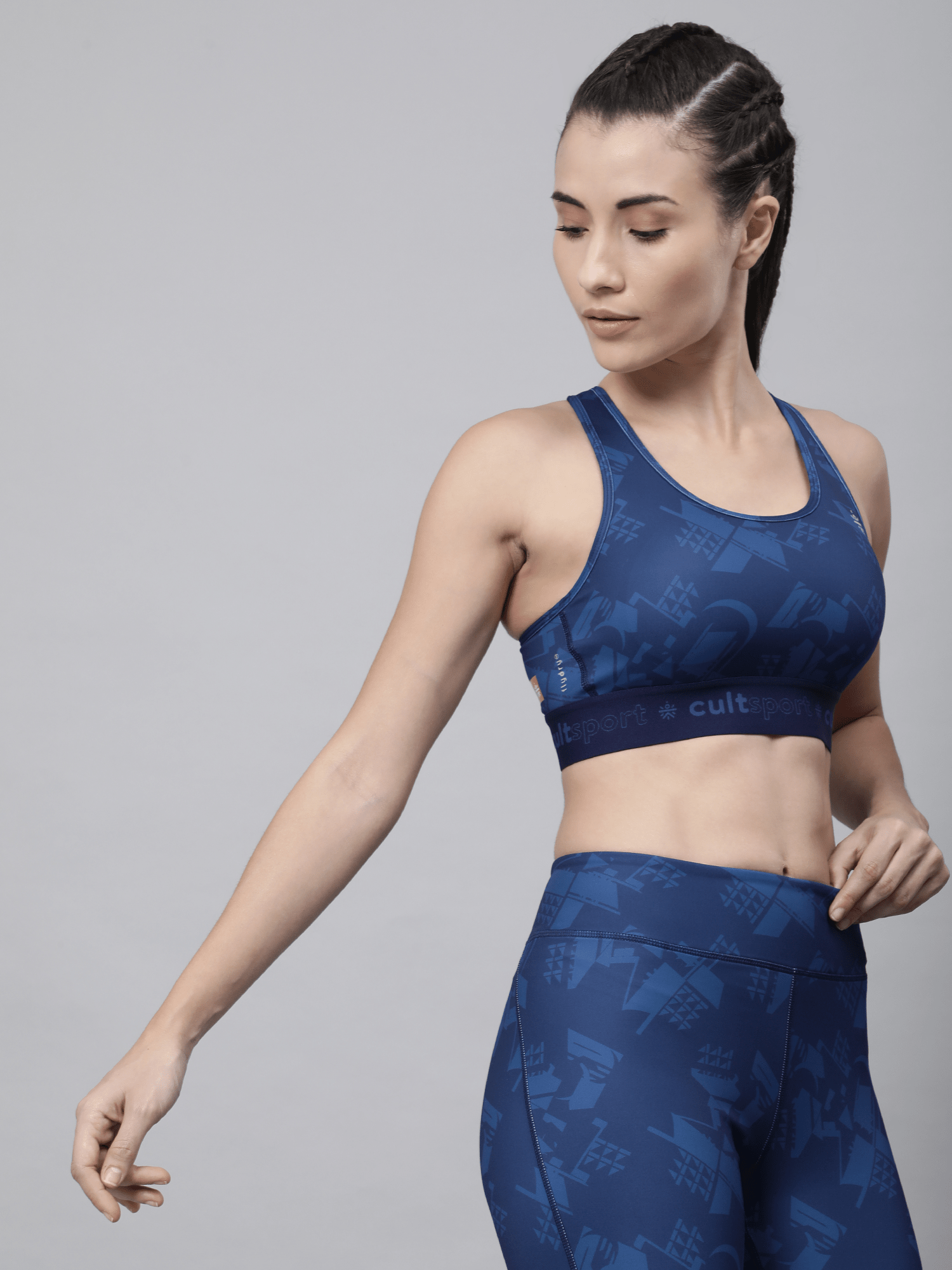 Knockout Medium Support Sports Bra