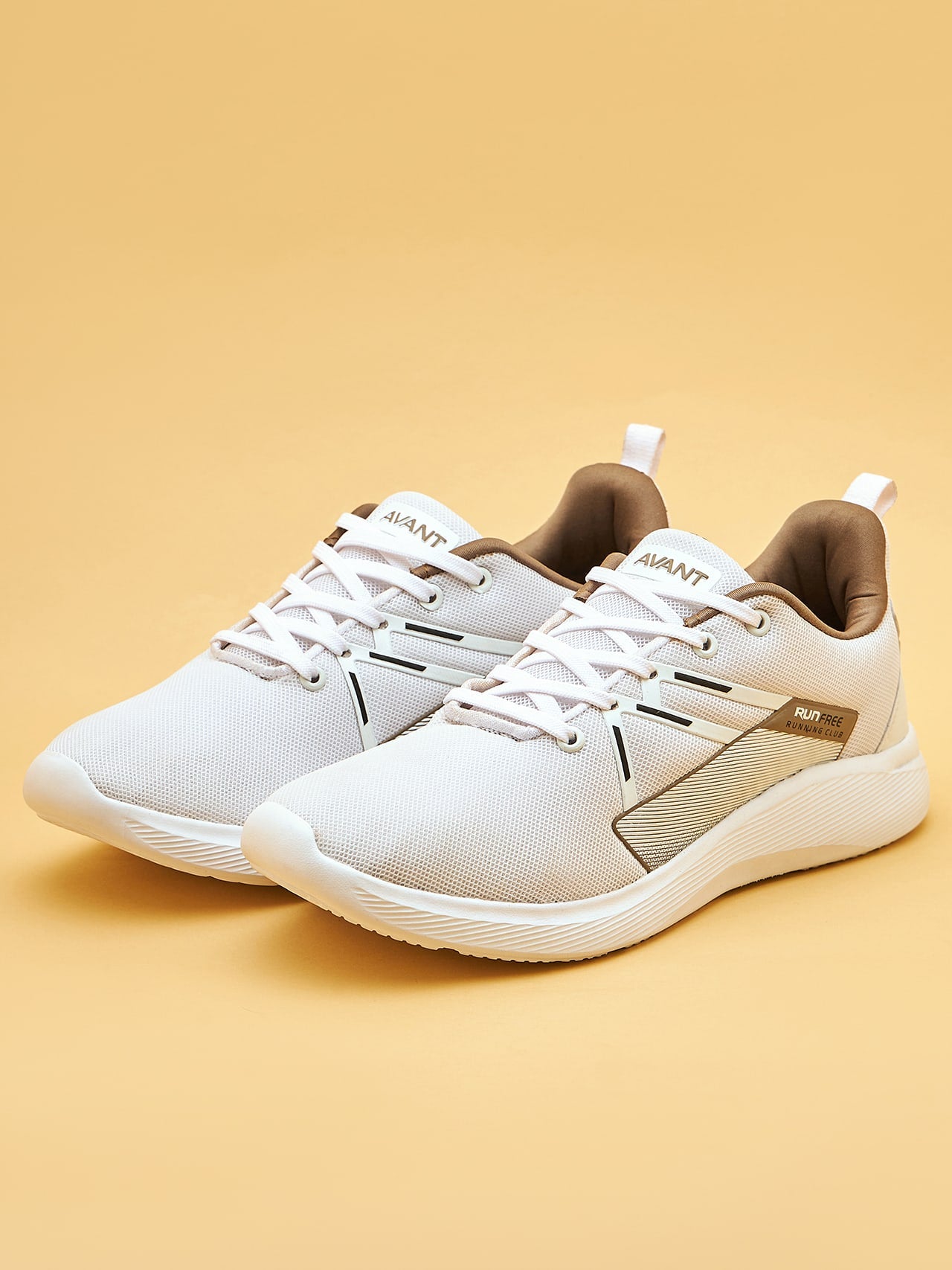 Avant Men's Ultra Running shoes- Beige