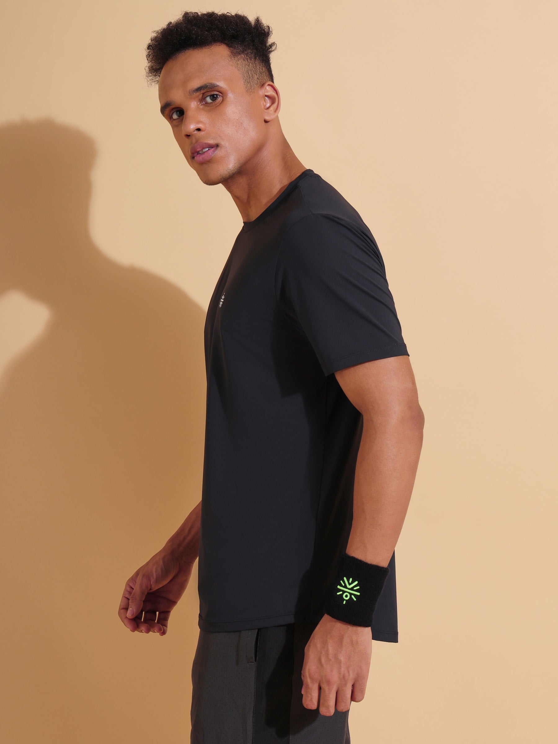 Solid Performance T-shirt