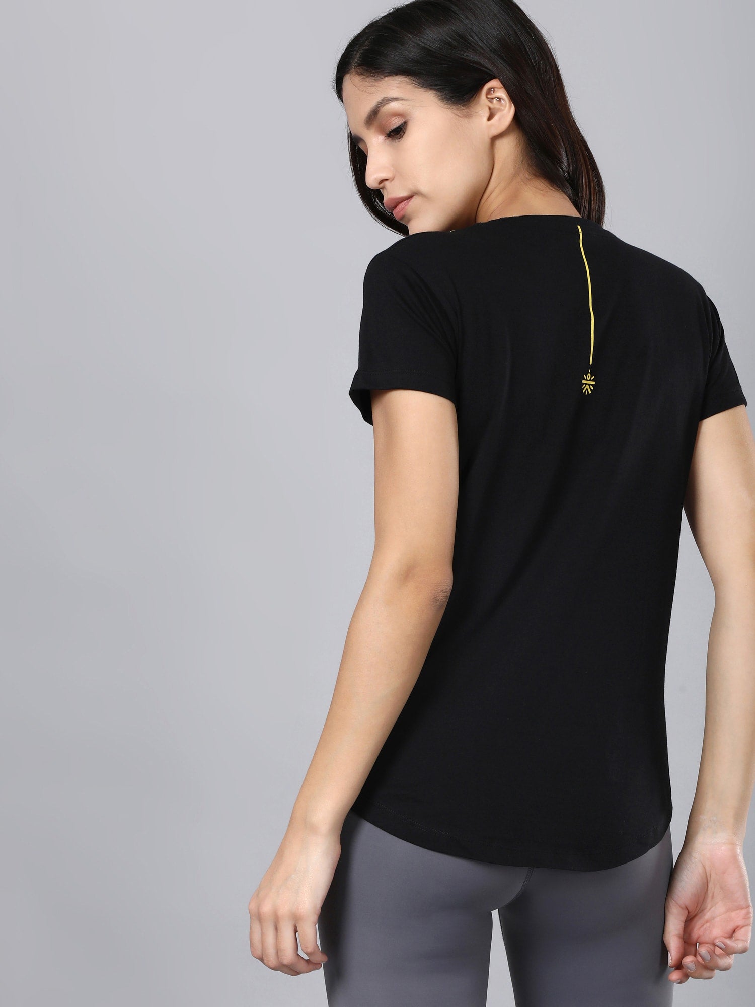 Signature CultTypo Black Training Tee