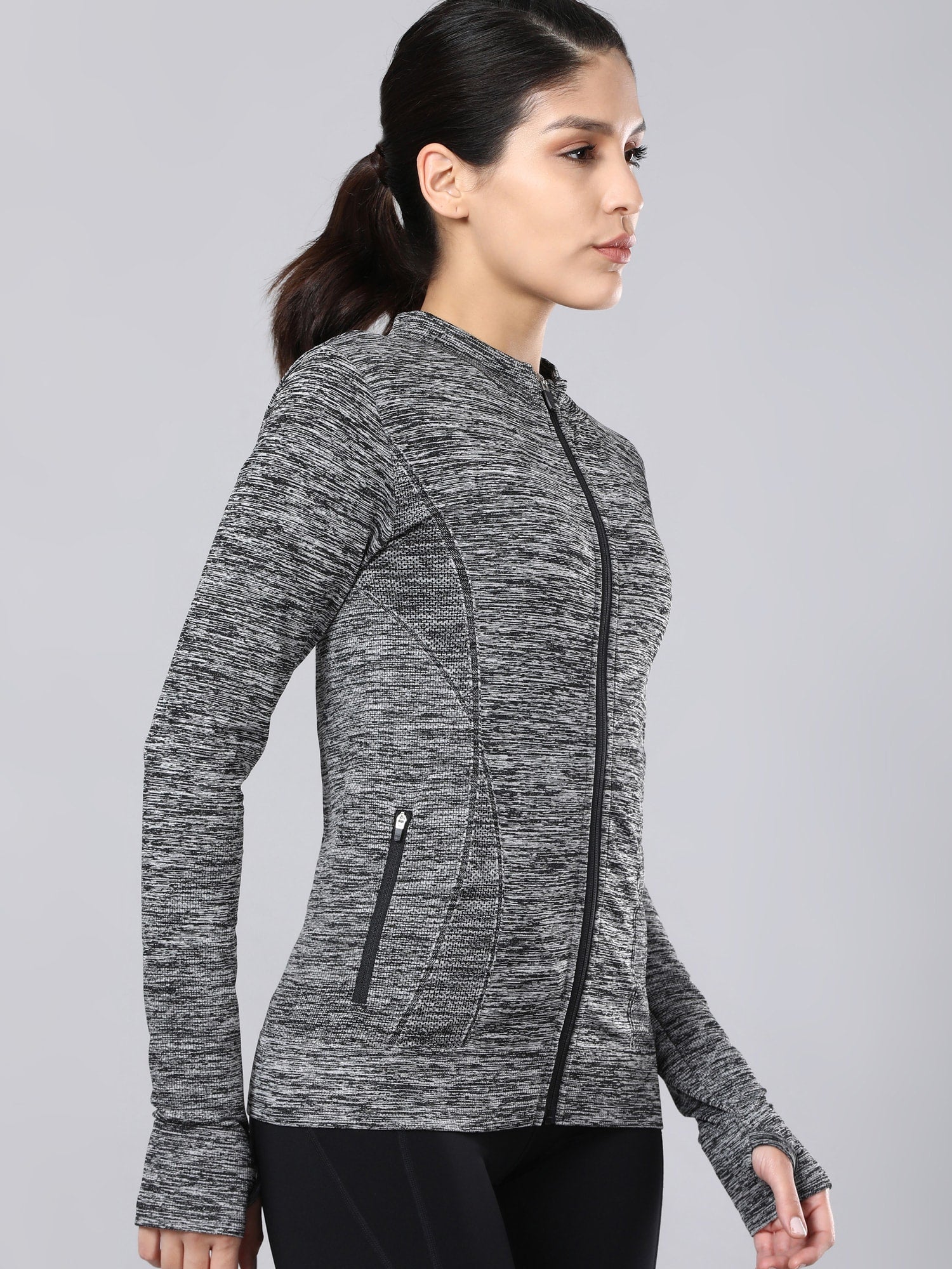 Signature Seamless Black Sweatshirt