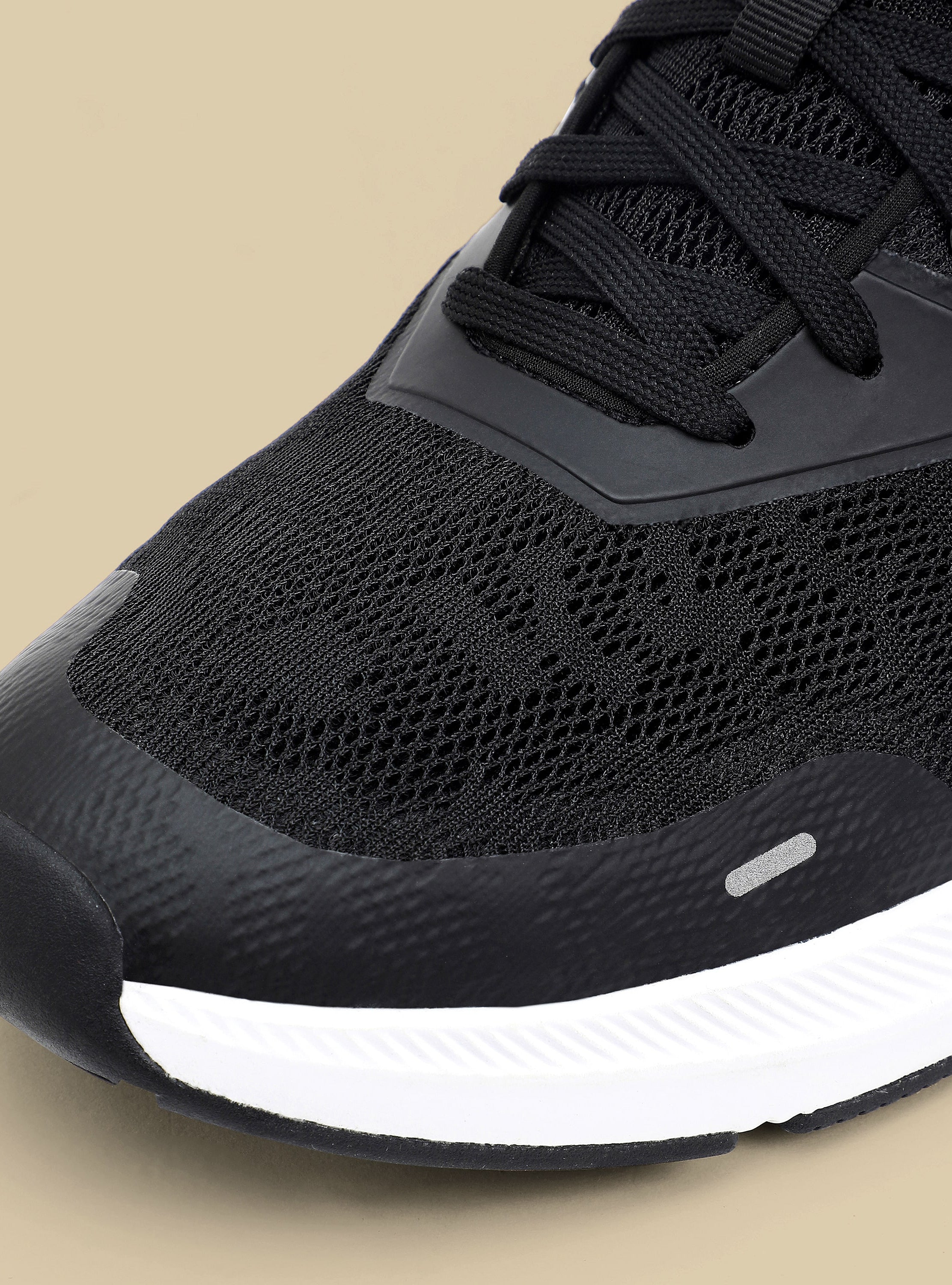 cult Flomo Men Running Shoes - Black