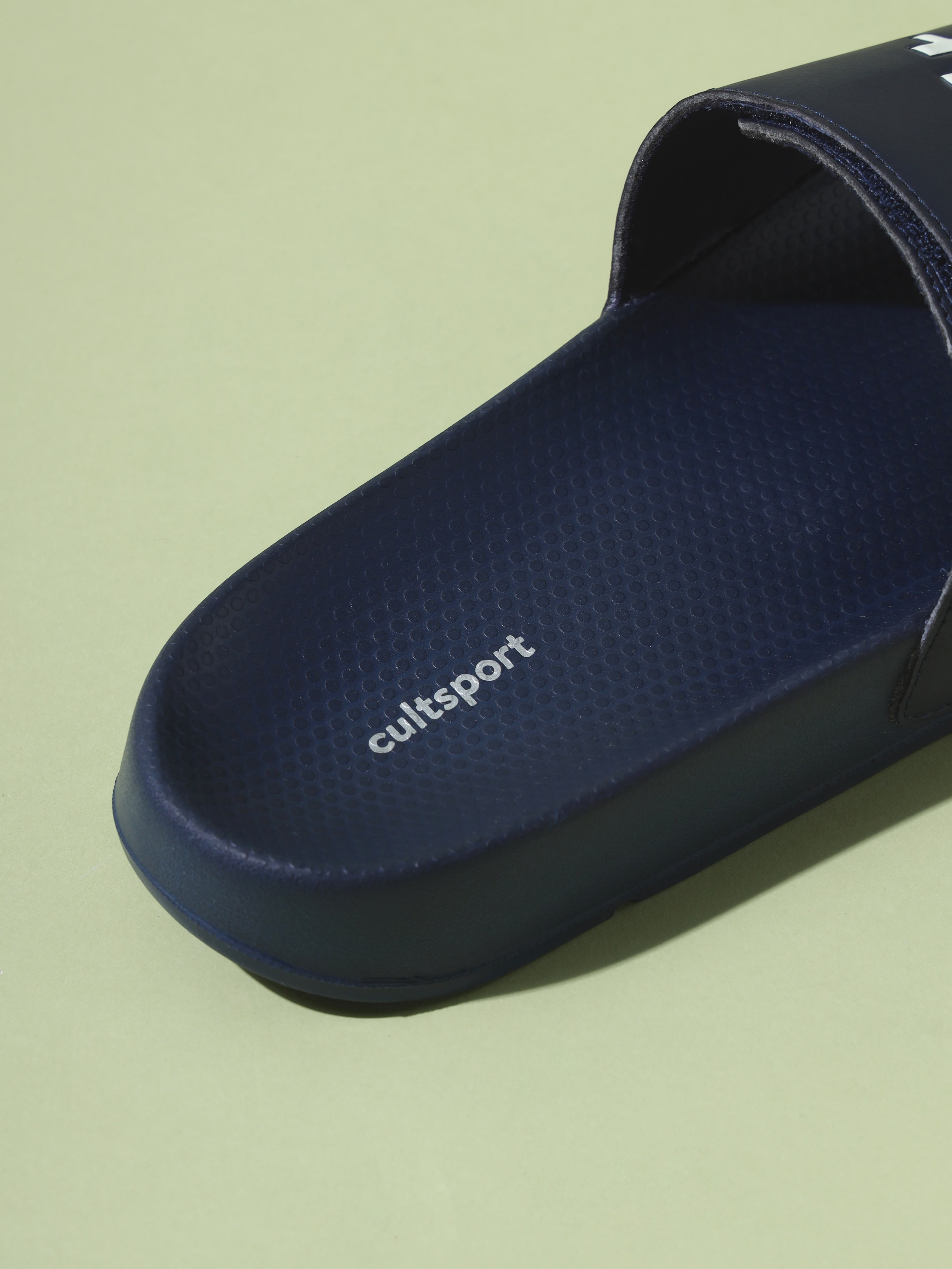cult Locomo Navy Men Slides