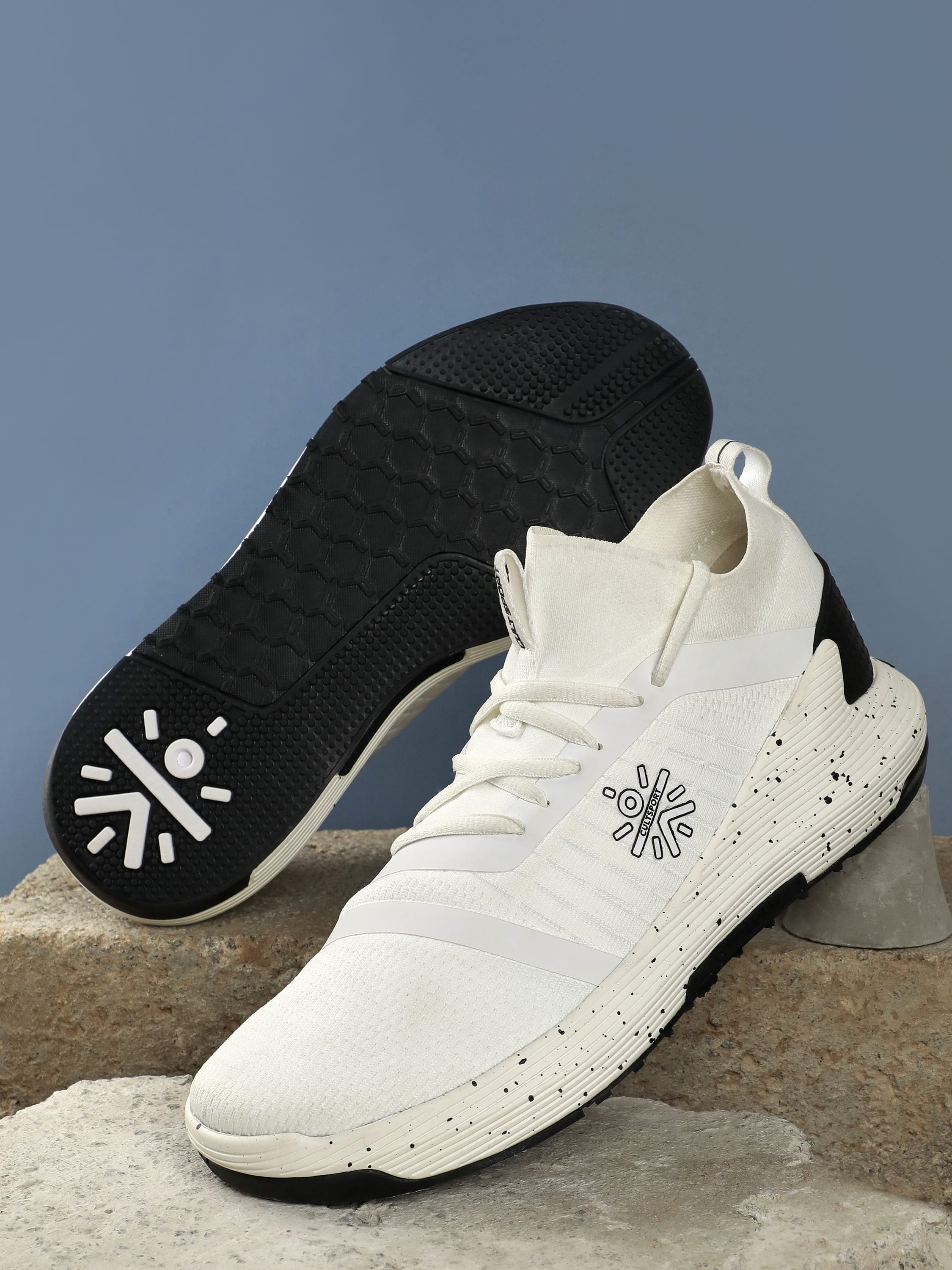 cult Pro-Train Men Training Shoes - White