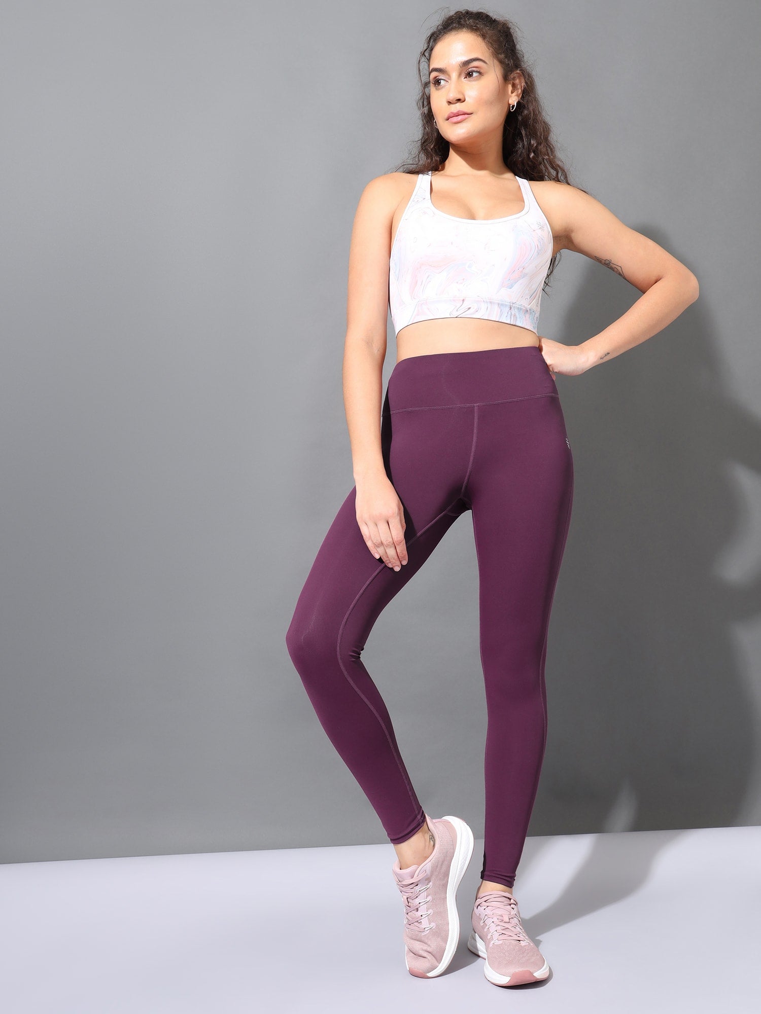 Graphic Print Active Tights