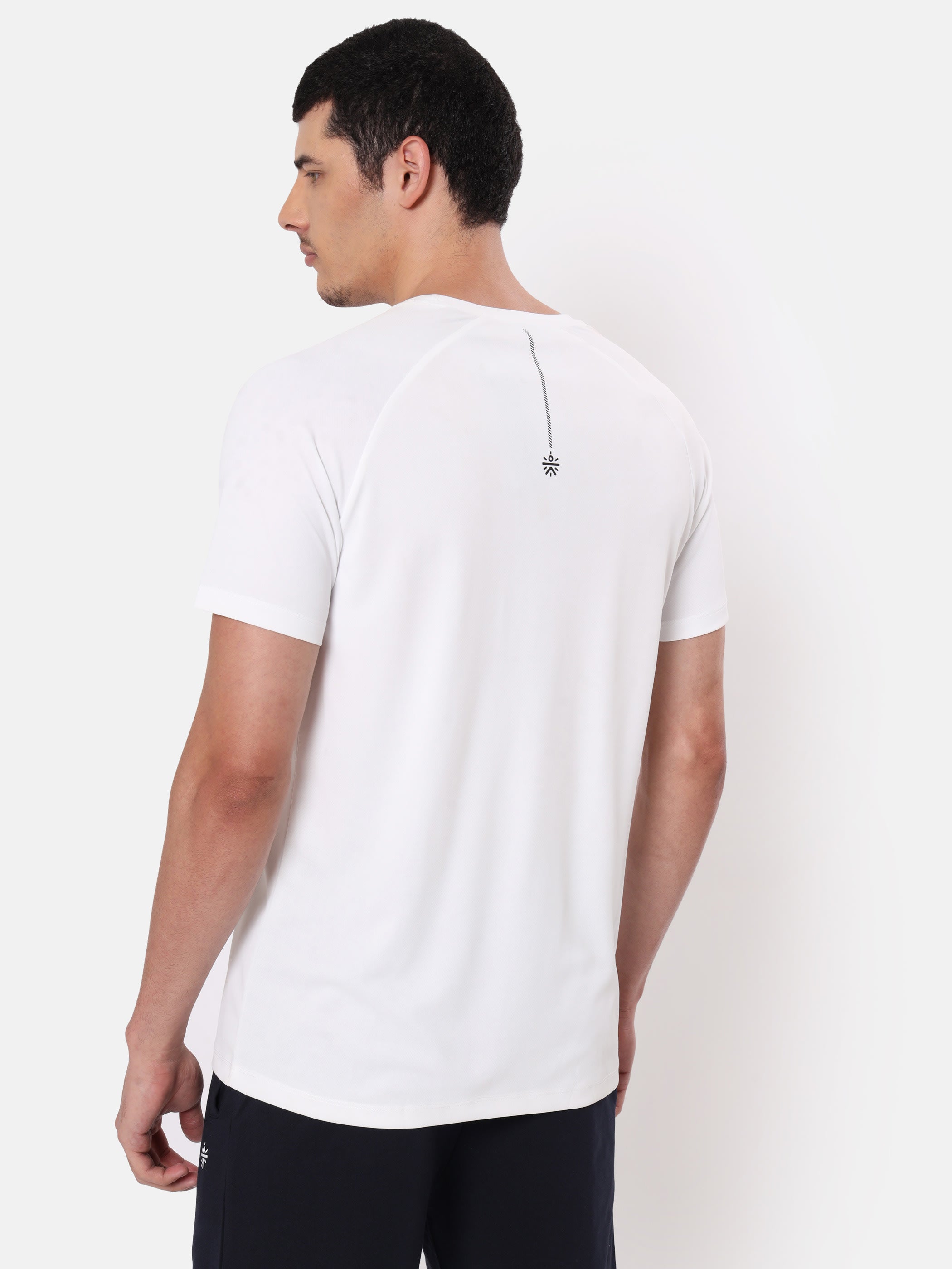 Raglan Sleeve Active Graphic T-shirt