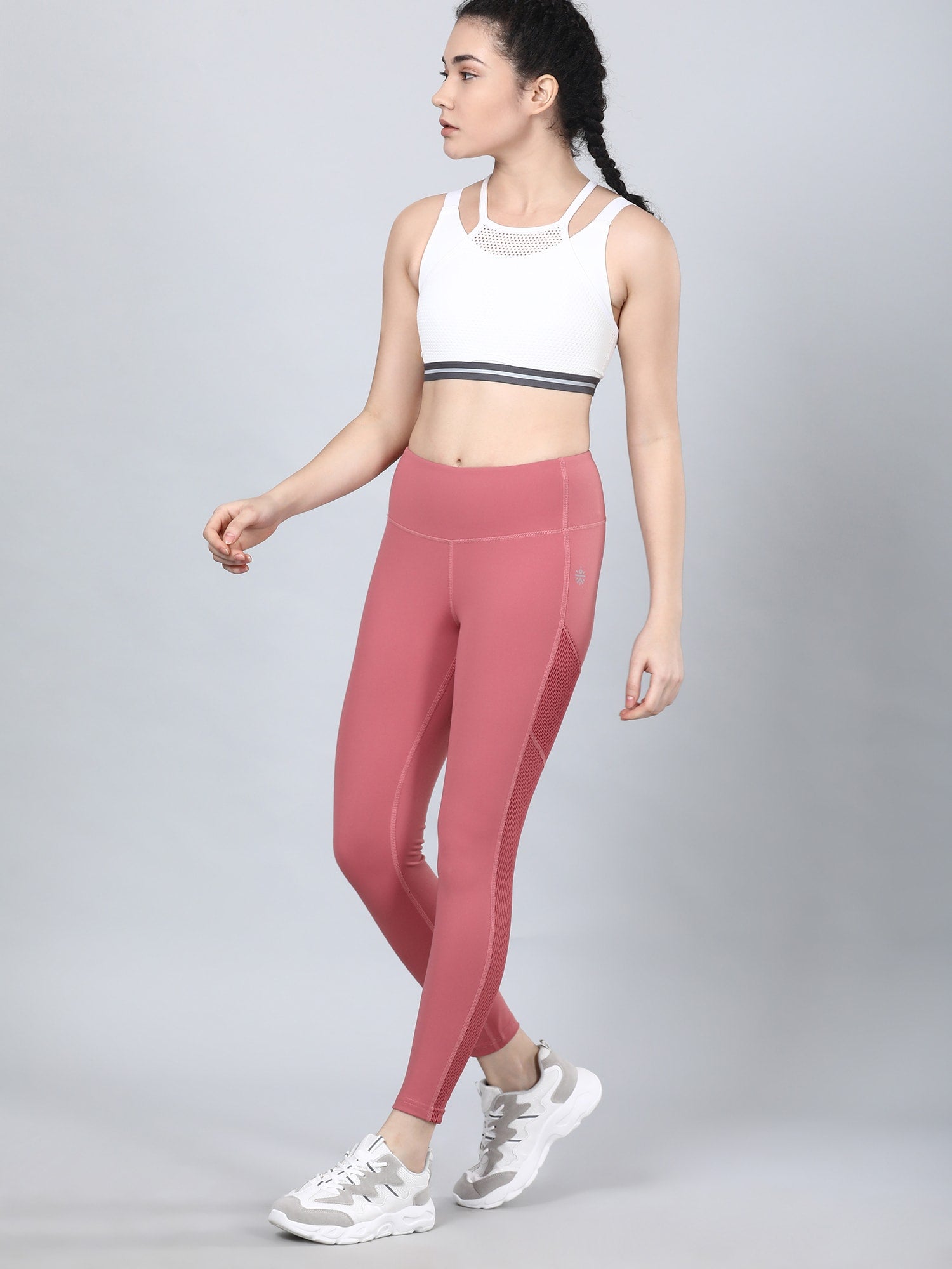 Absolute Fit High Spirit Rose Mesh Leggings