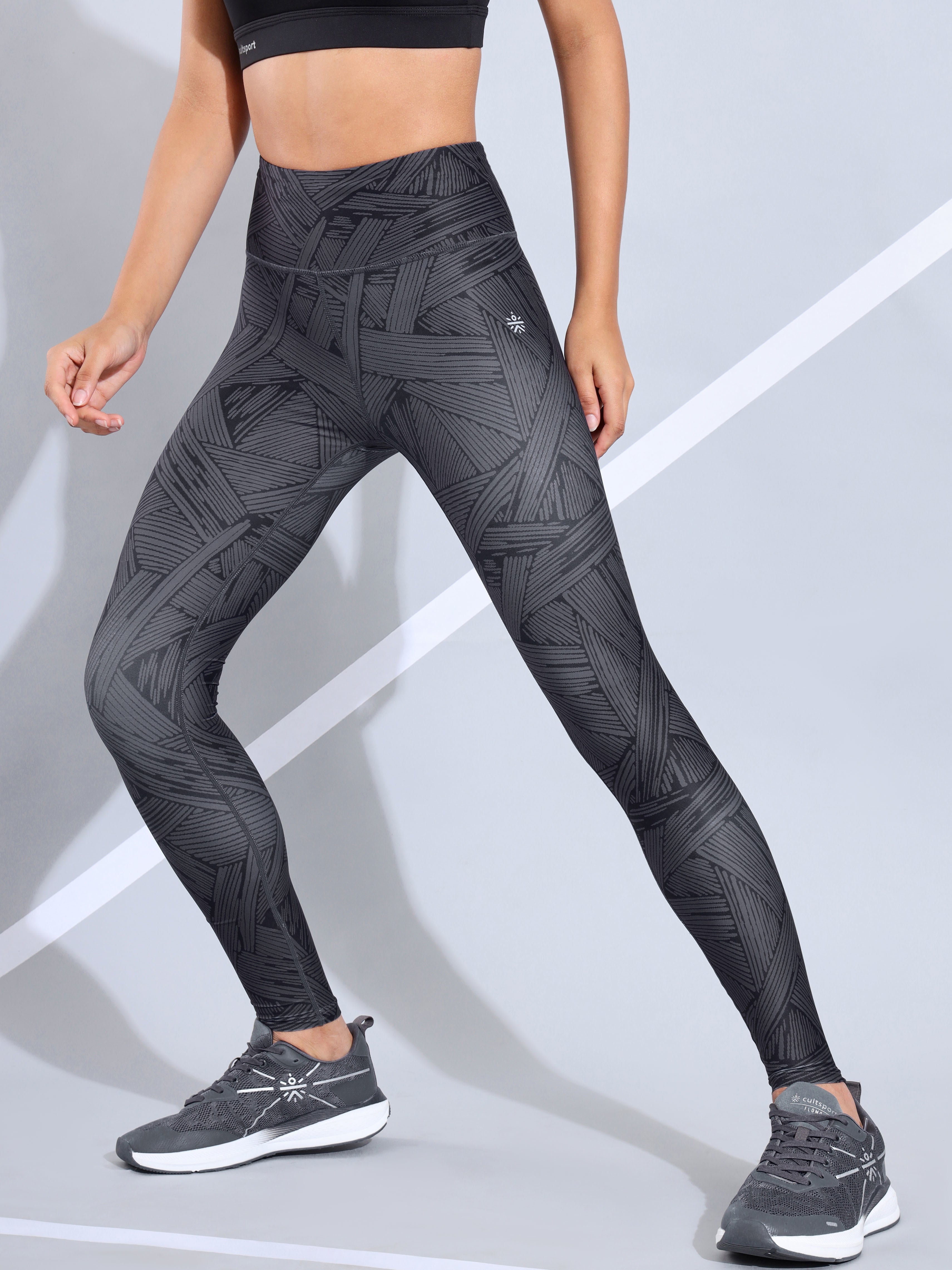 Black All Over Print Absolute Fit Tights with Back Pocket