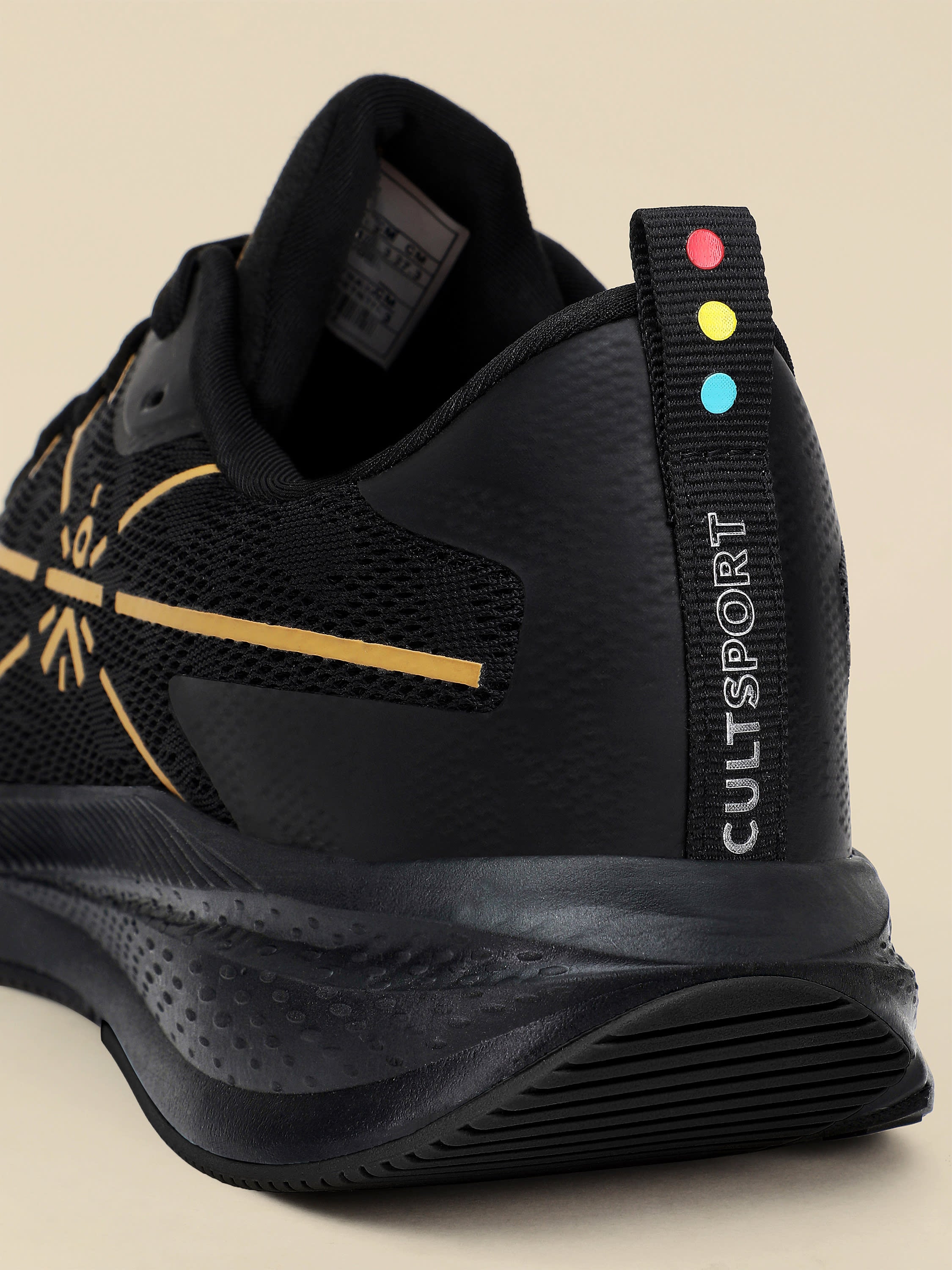 cult Flomo Men Running Shoes - Black/Gold