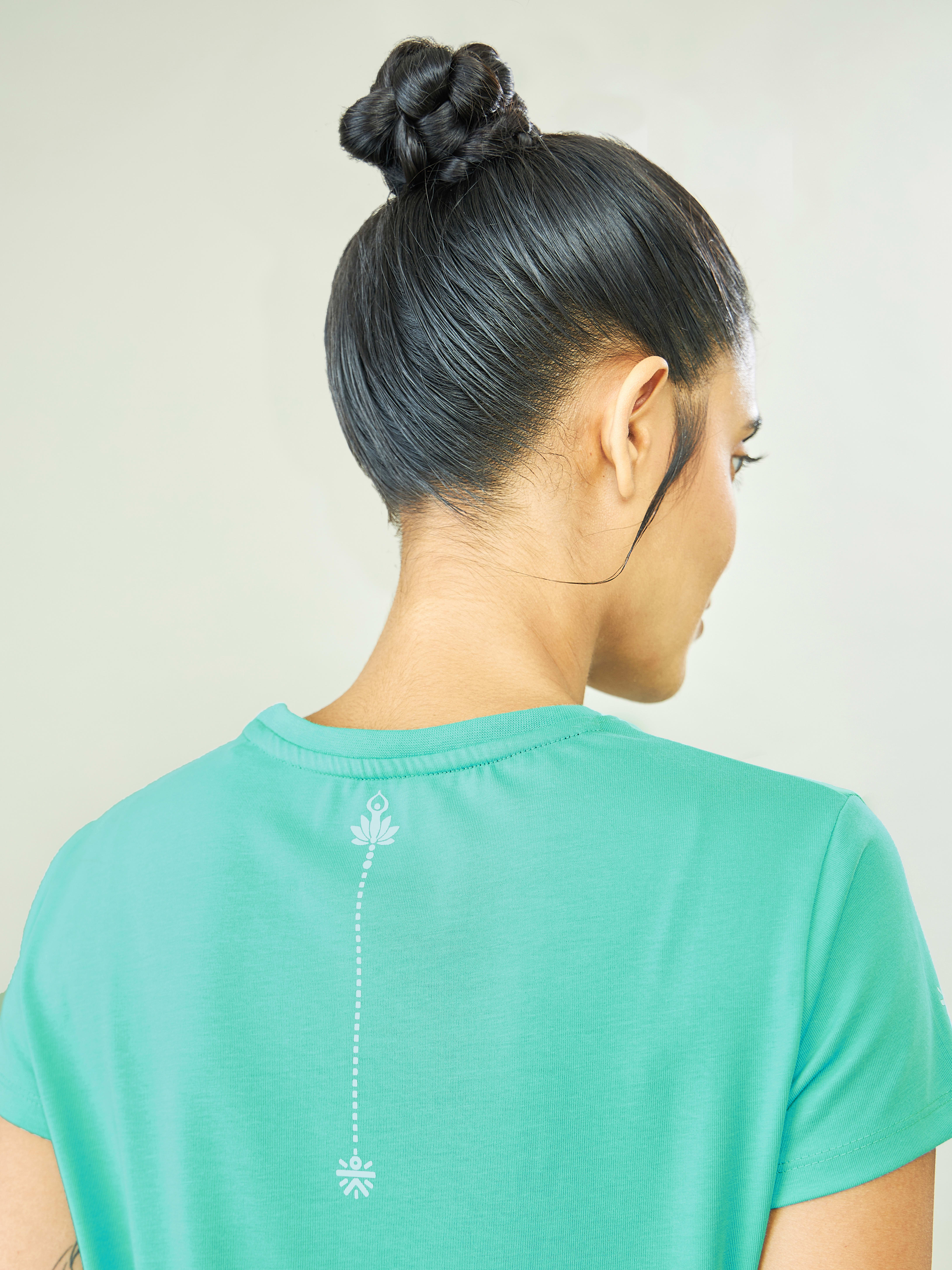 Graphic Print Yoga T-shirt