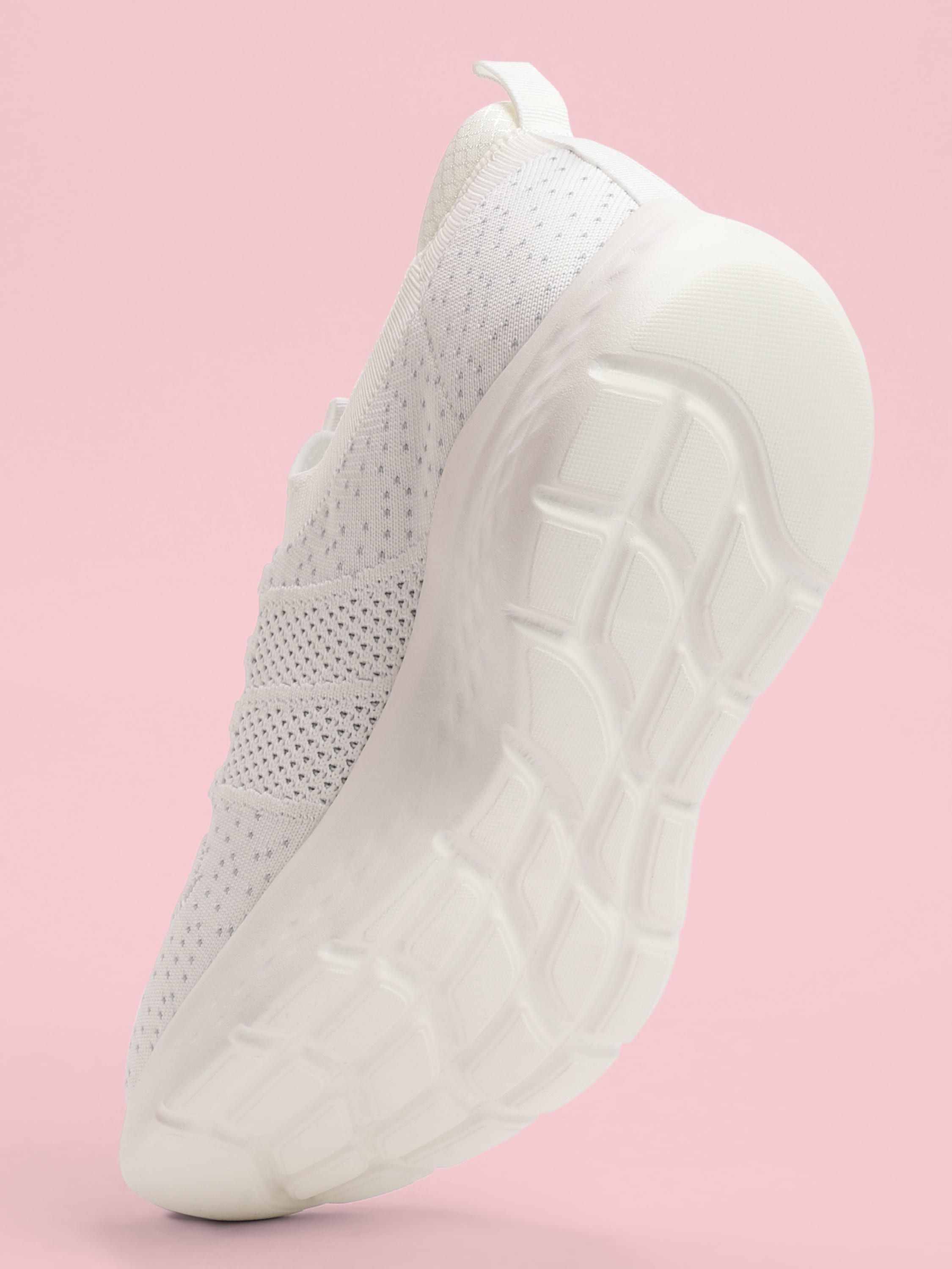 cult EZ+ Fuzzy Women's Walking Shoes - White