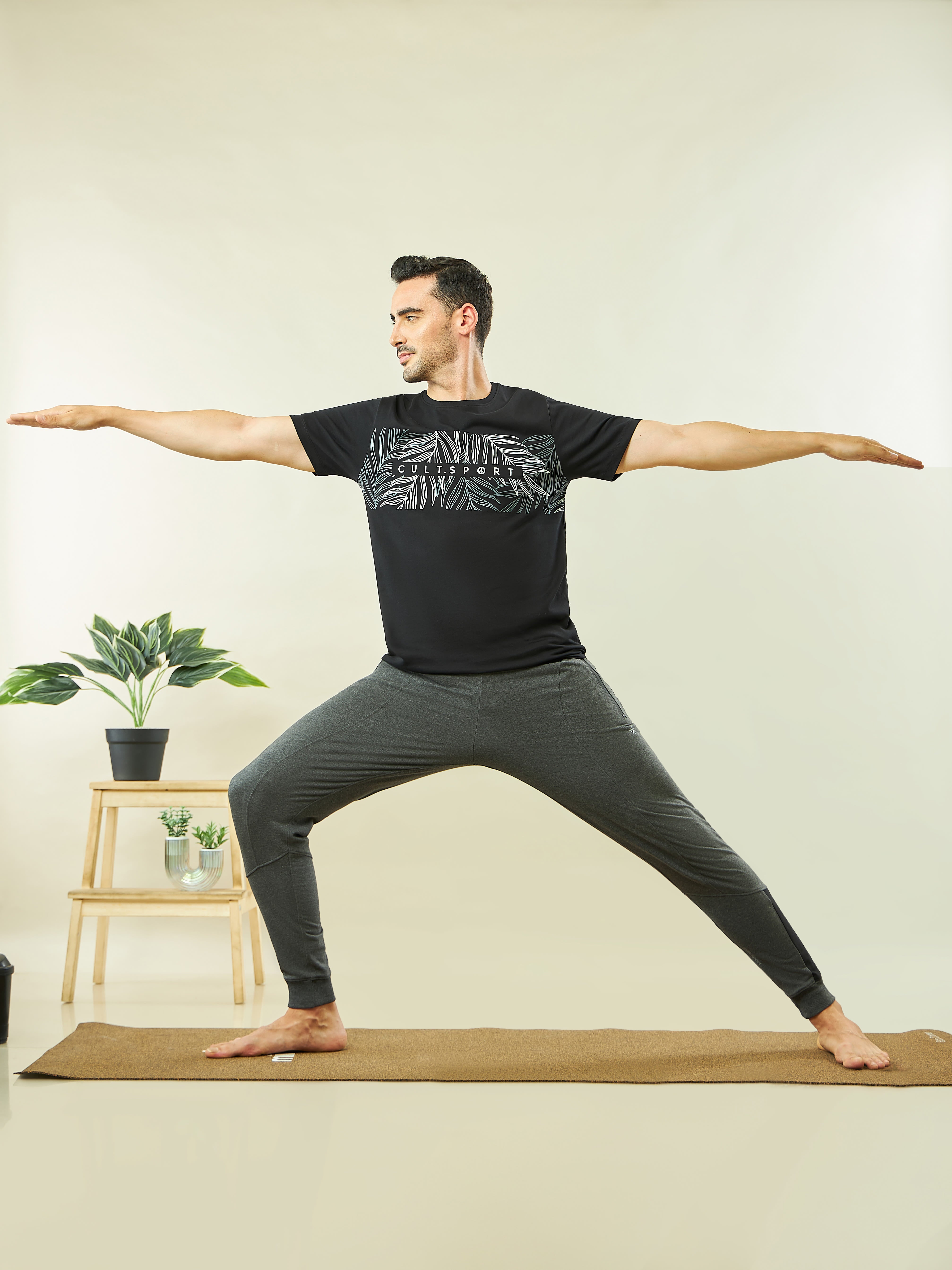 Graphic Print Yoga T-shirt