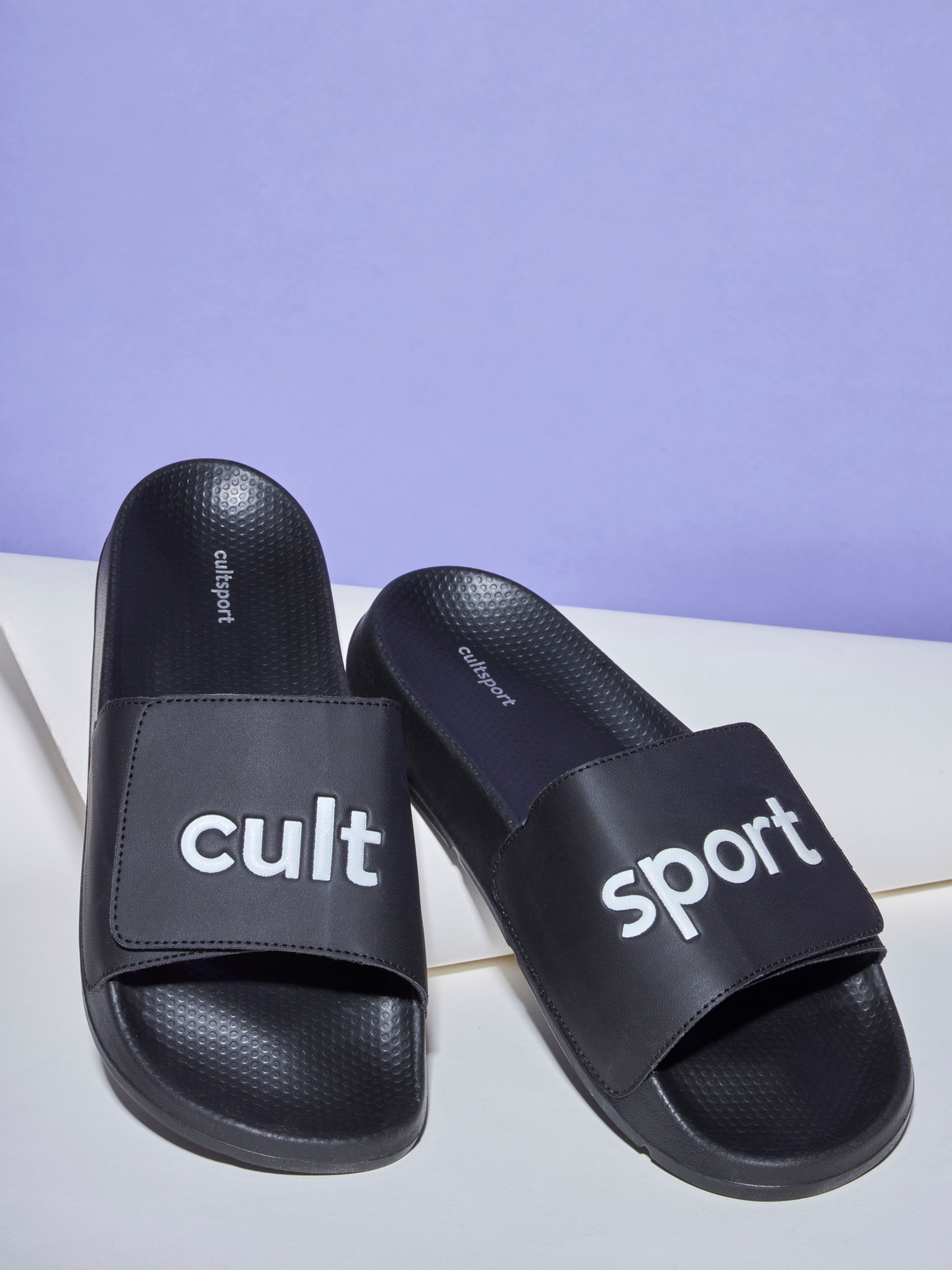 cult Locomo Black Men Slides
