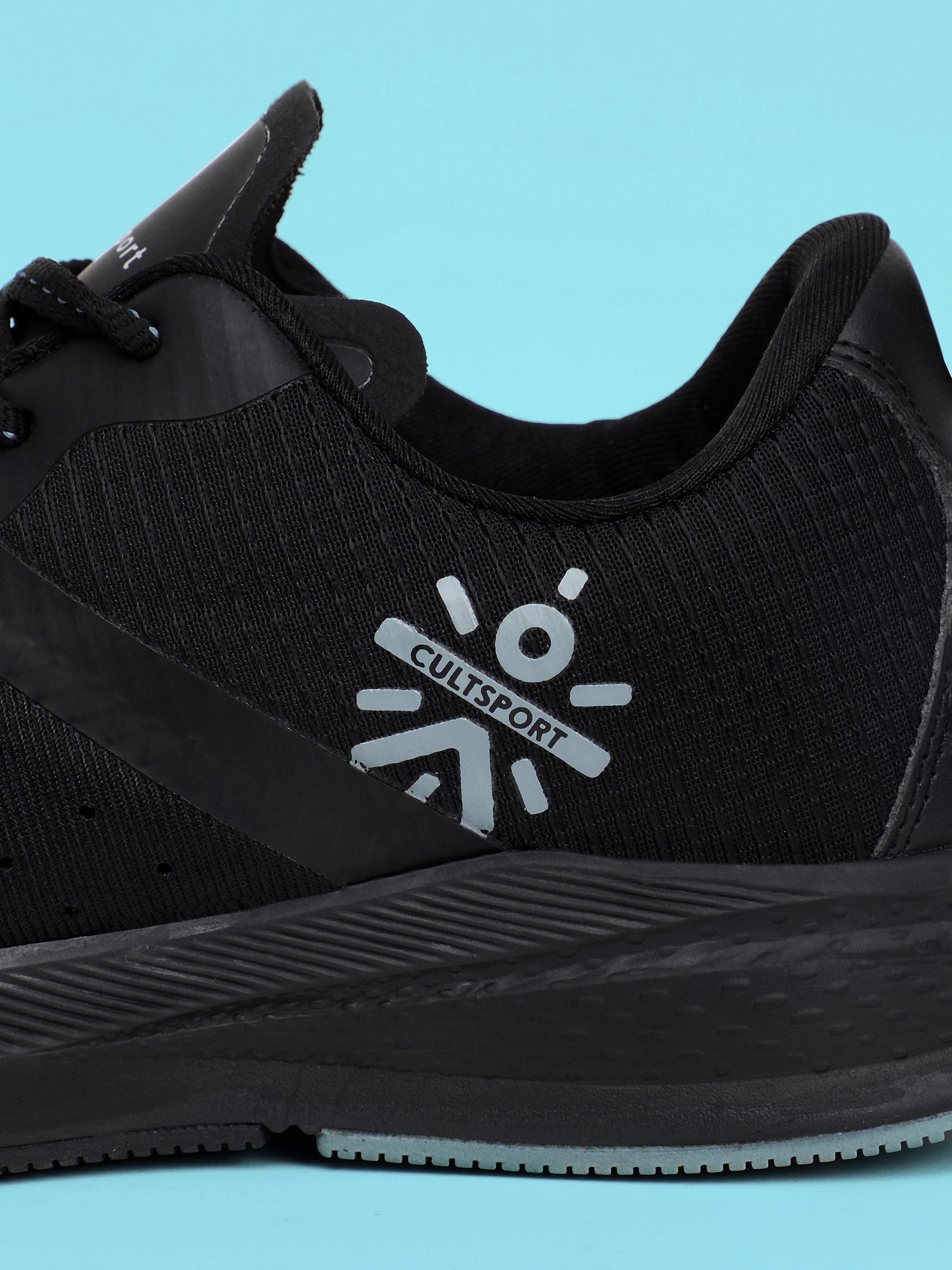 cult Speedster Women Running Shoes - Black