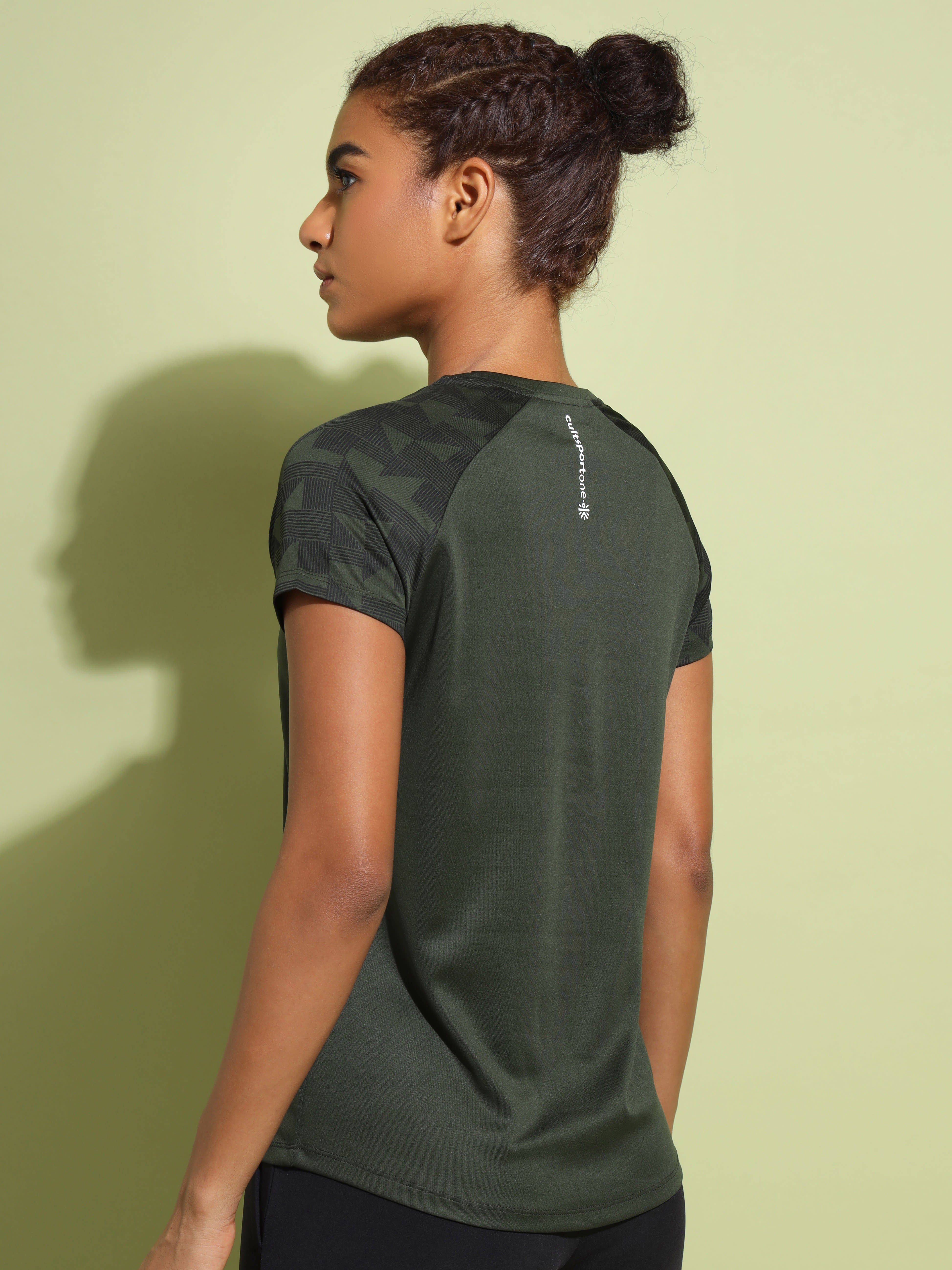 Raglan Sleeve Workout T-shirt