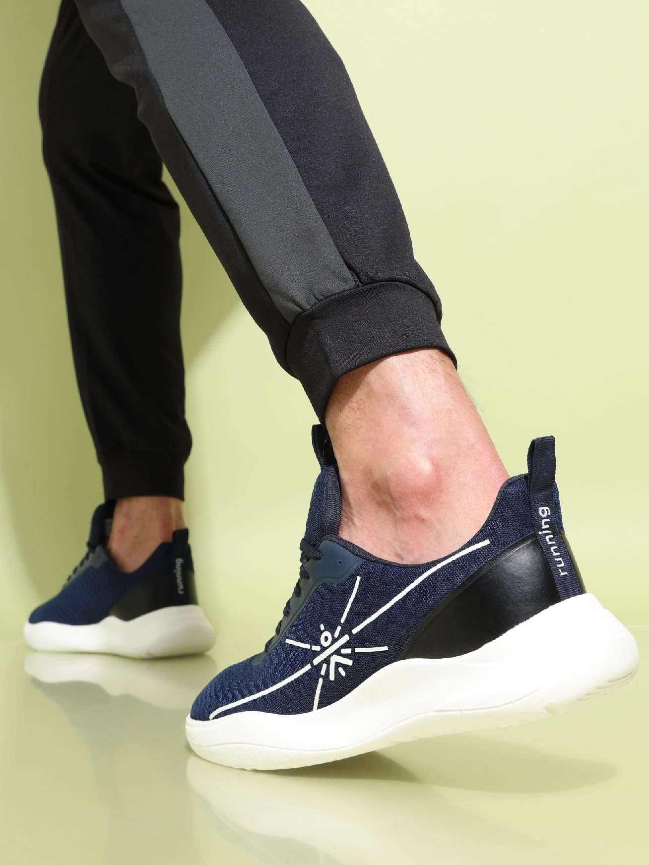 cult Racer Men Running Shoes - Navy Blue/Black