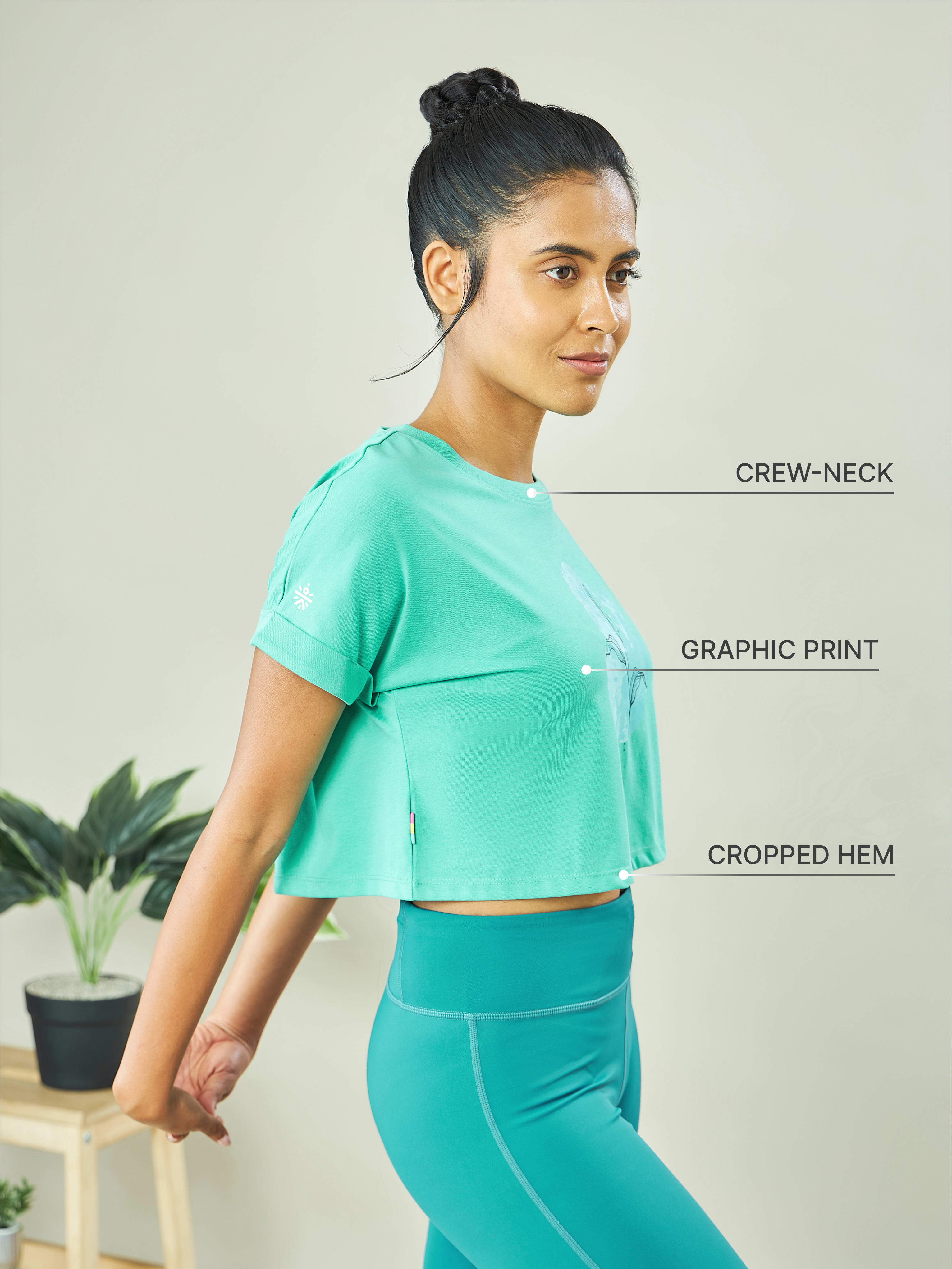 Graphic Print Yoga Crop Top