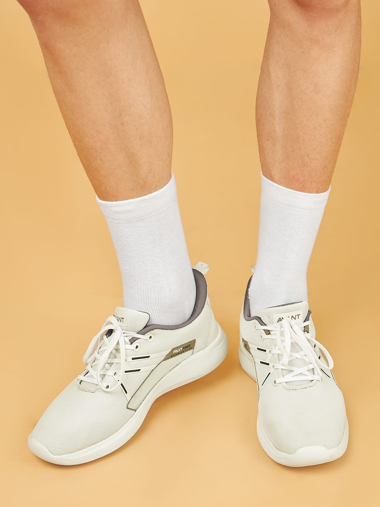 Avant Men's Ultra Running shoes- Beige