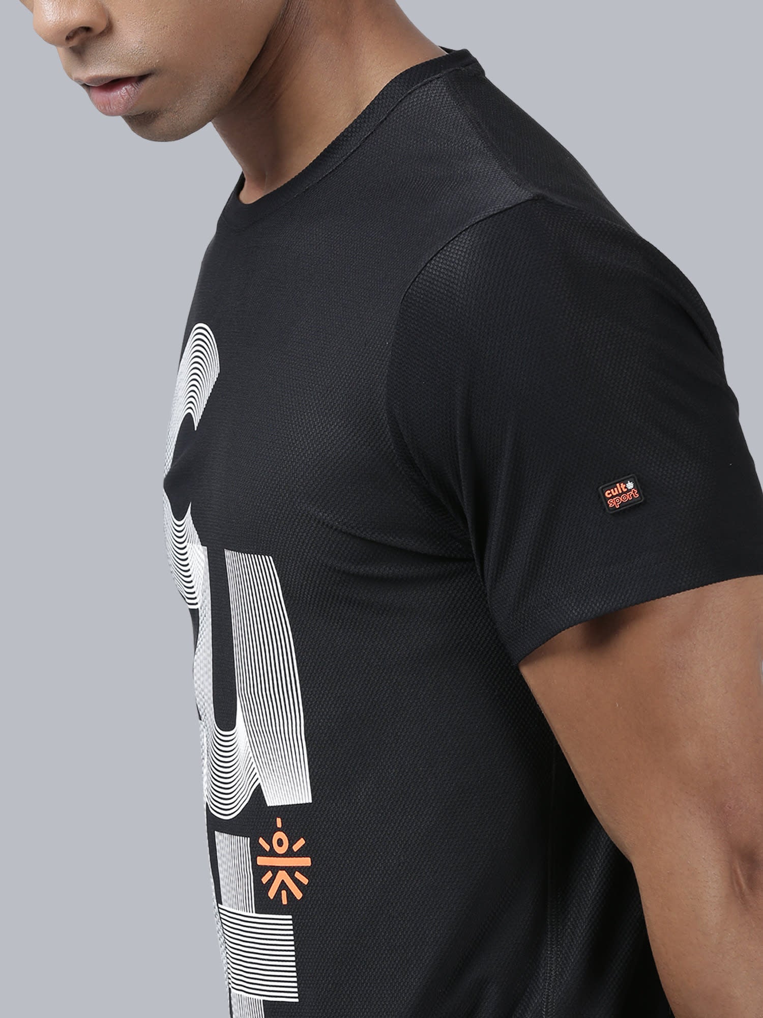 Signature Cult Black Running Tee