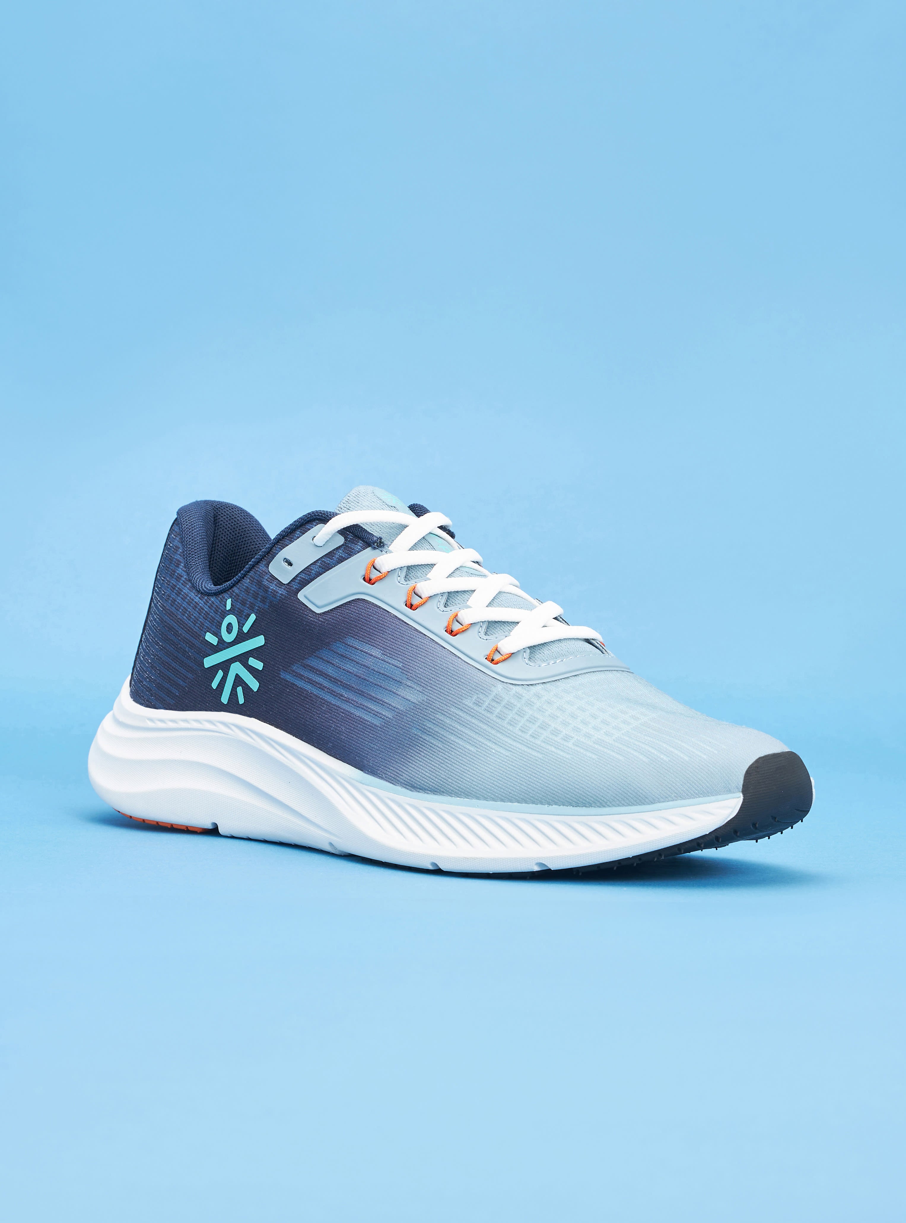 cult Thunderbird Men Running Shoes - Sky Blue