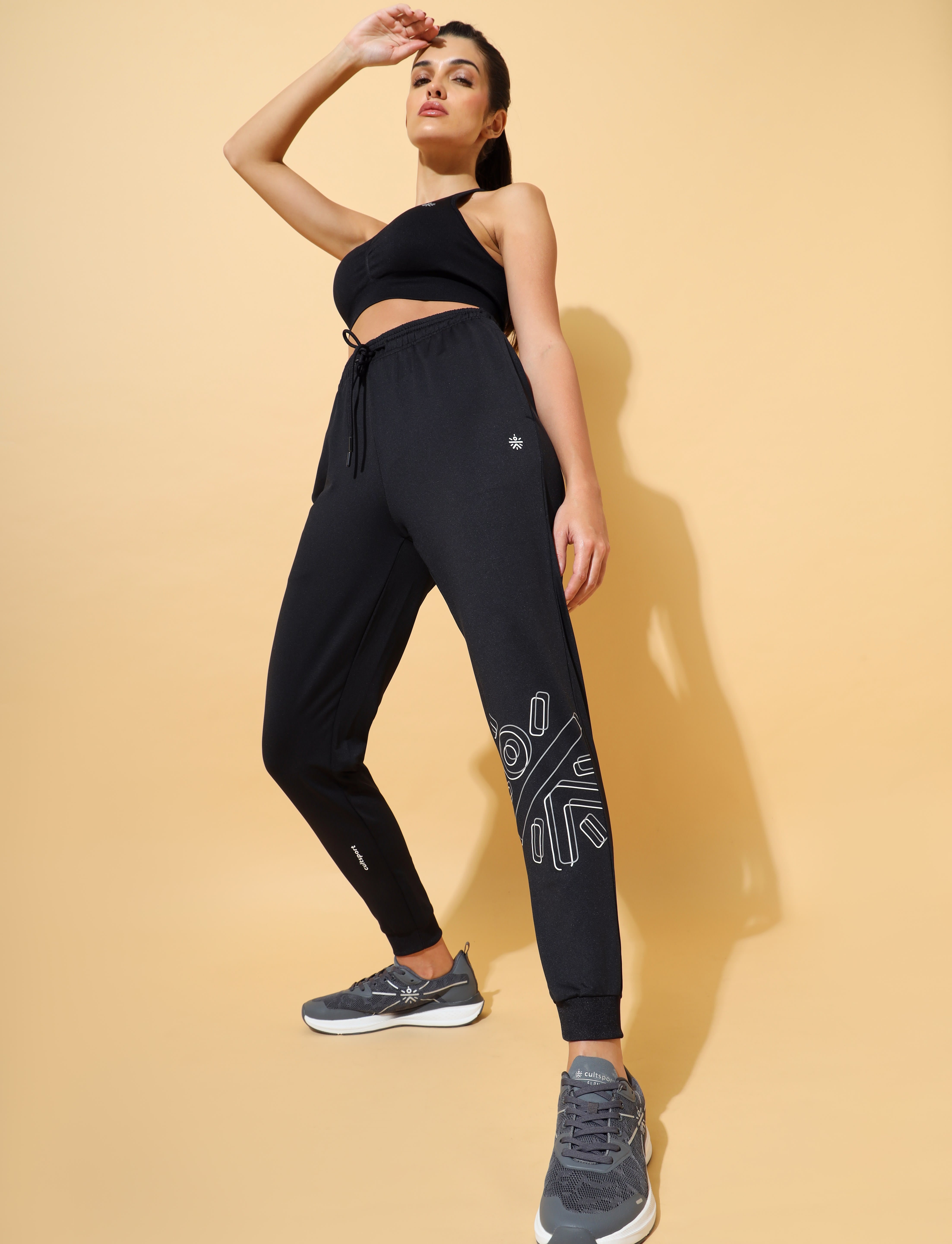 Cmmm3wazxxbmdjb4q7j9muce