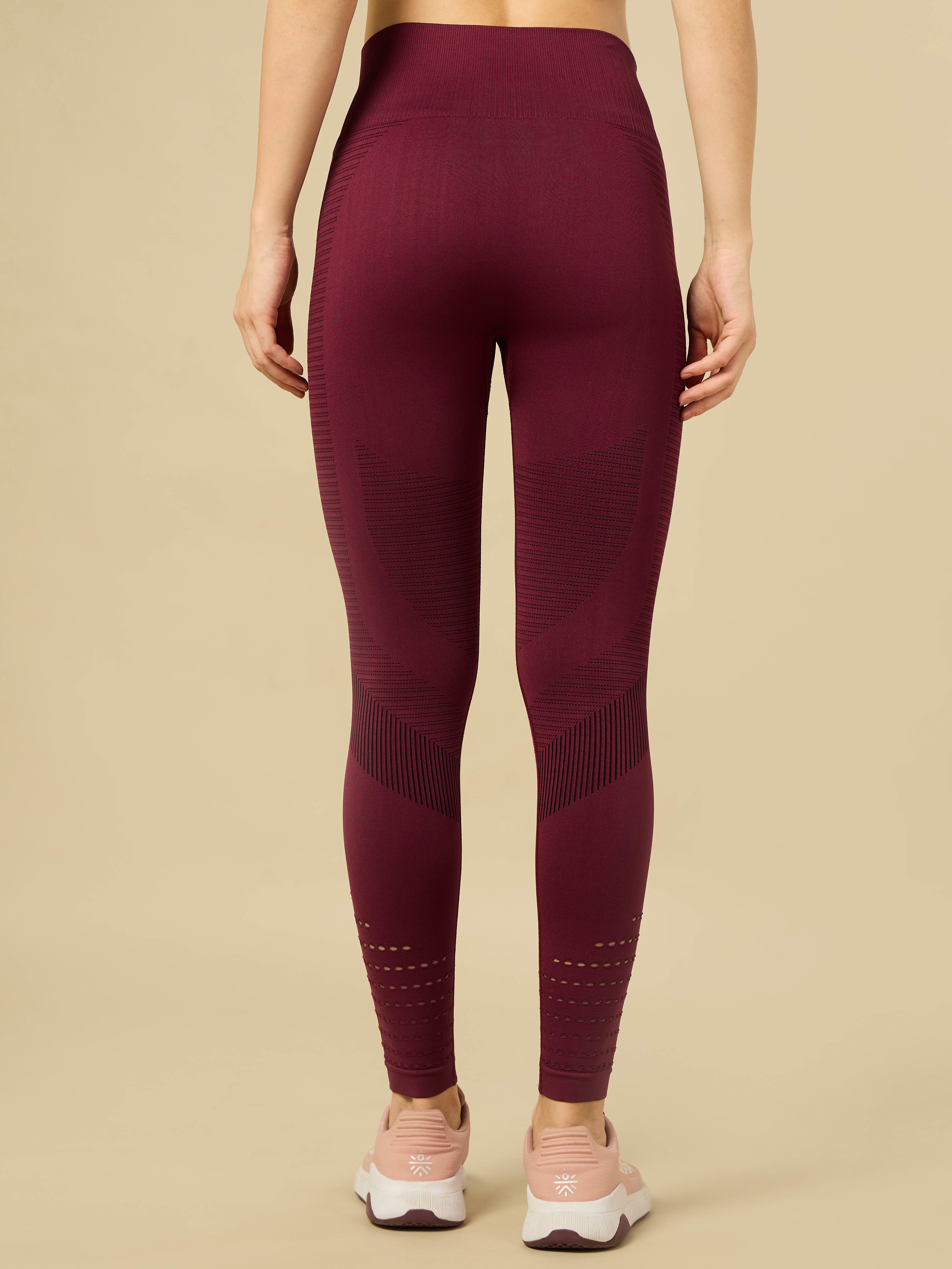 Red Seamless Sports Tights