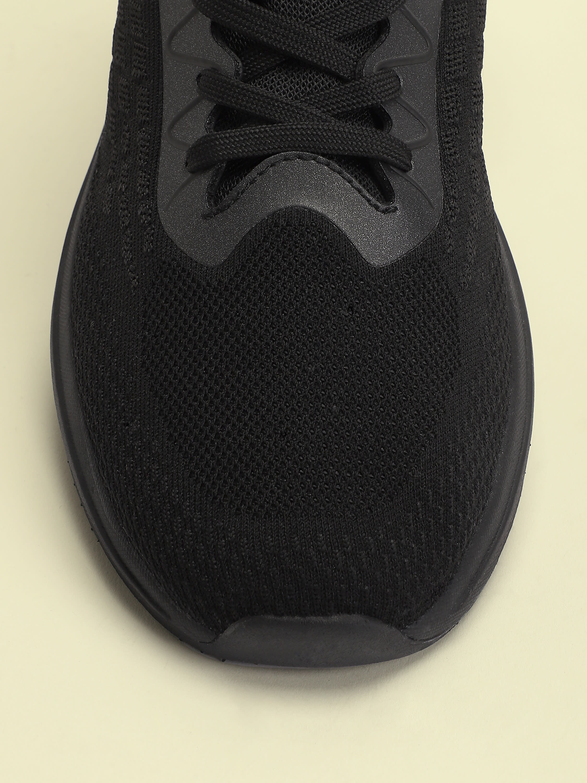 cult Active Men Running Shoes - Black